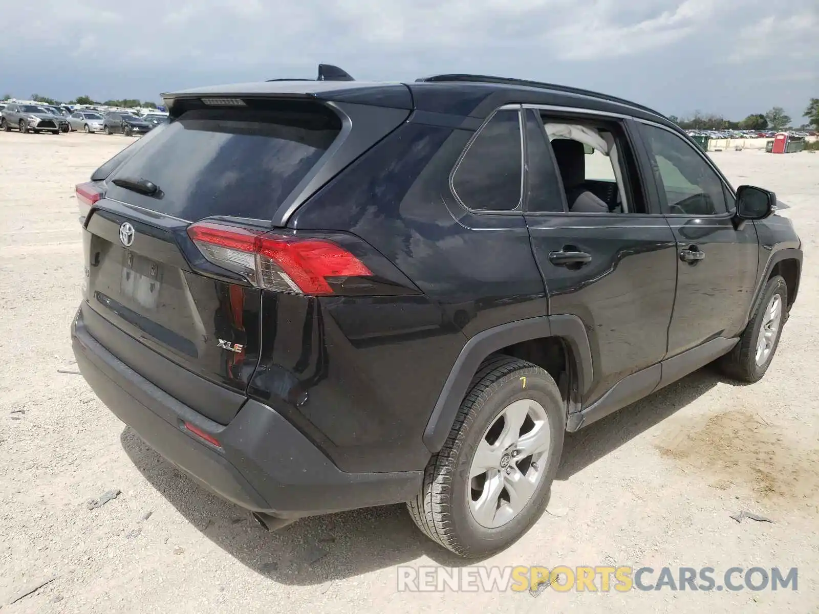 4 Photograph of a damaged car JTMW1RFV9KD505853 TOYOTA RAV4 2019