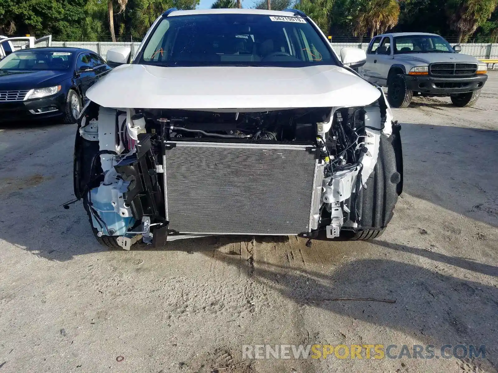 9 Photograph of a damaged car JTMW1RFV9KD513581 TOYOTA RAV4 2019