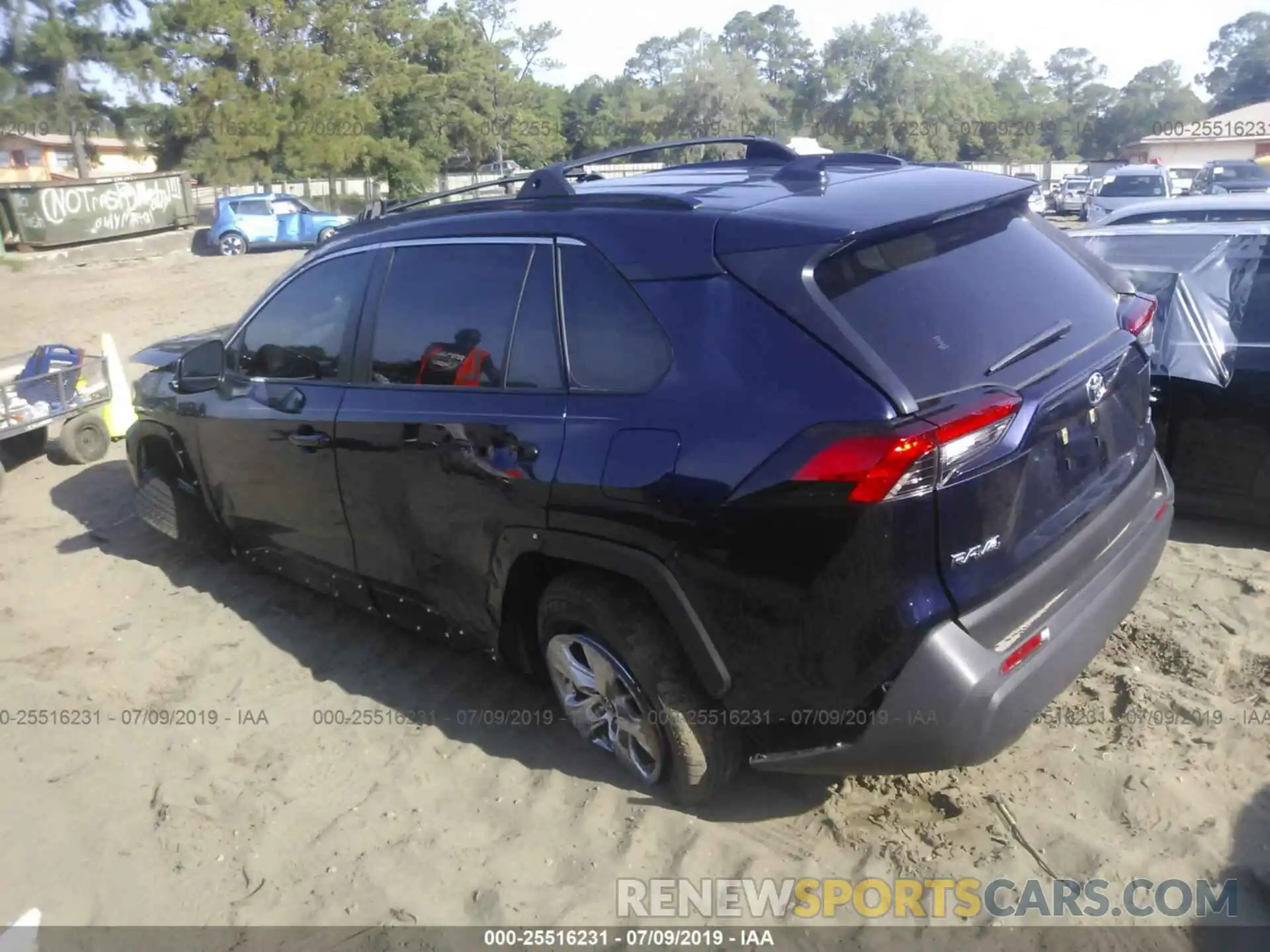 3 Photograph of a damaged car JTMW1RFV9KJ011798 TOYOTA RAV4 2019