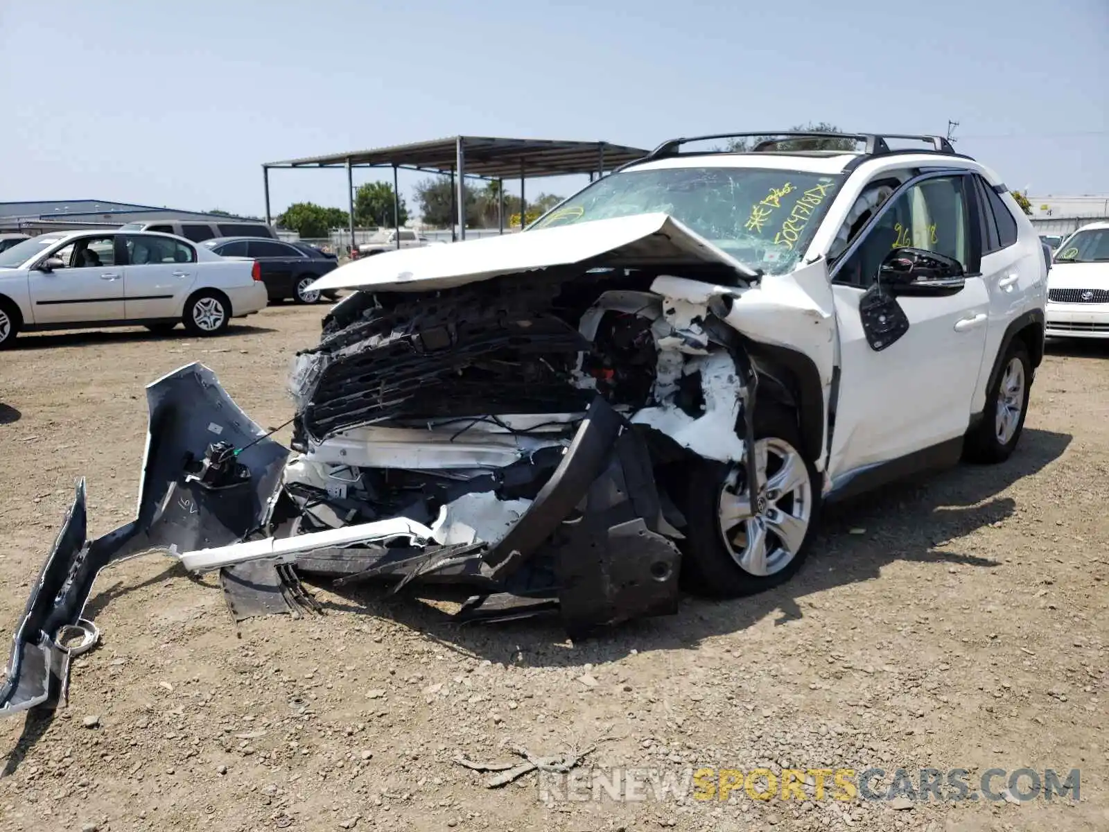 2 Photograph of a damaged car JTMW1RFV9KJ013311 TOYOTA RAV4 2019