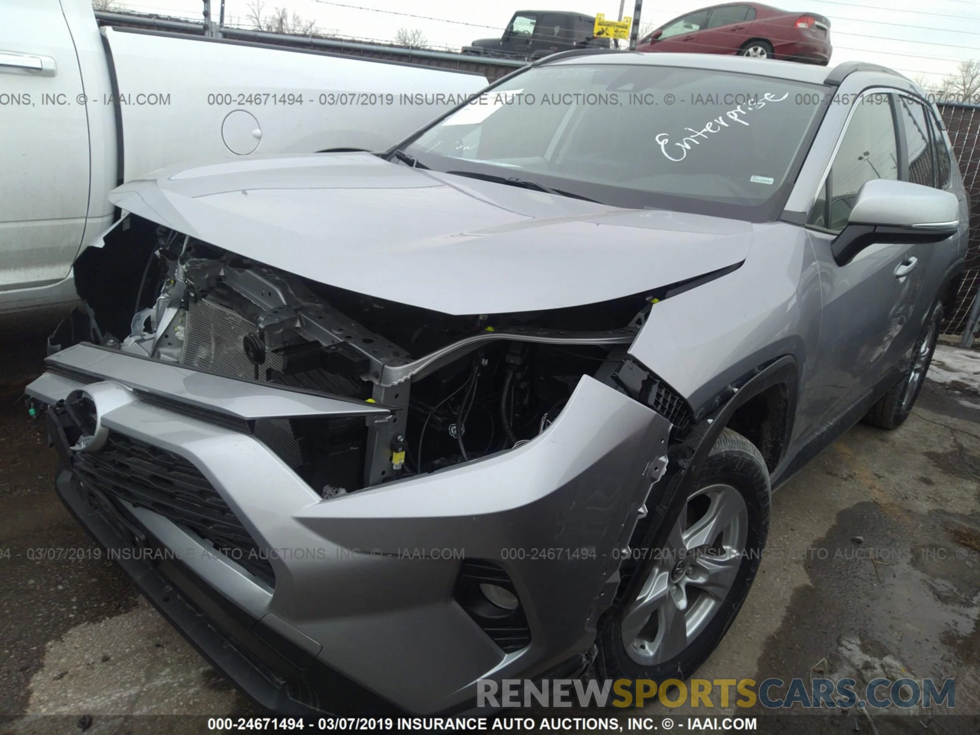 2 Фотография поврежденного автомобиля JTMW1RFVXKD003689 TOYOTA RAV4 2019