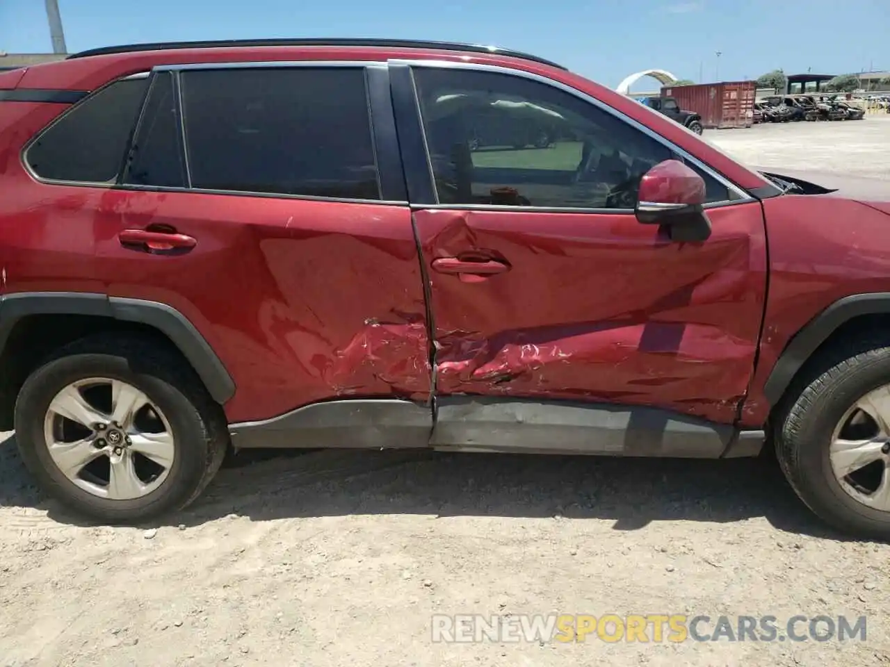 9 Photograph of a damaged car JTMW1RFVXKD005944 TOYOTA RAV4 2019