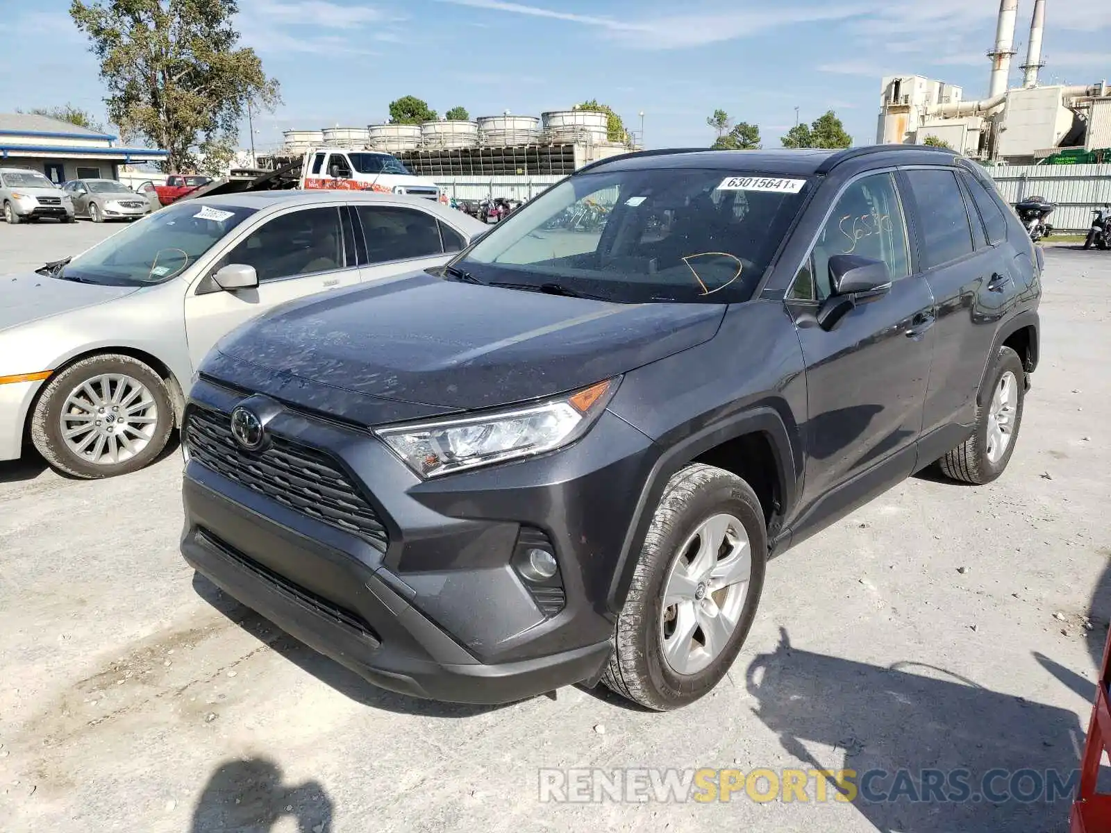 2 Photograph of a damaged car JTMW1RFVXKD012179 TOYOTA RAV4 2019