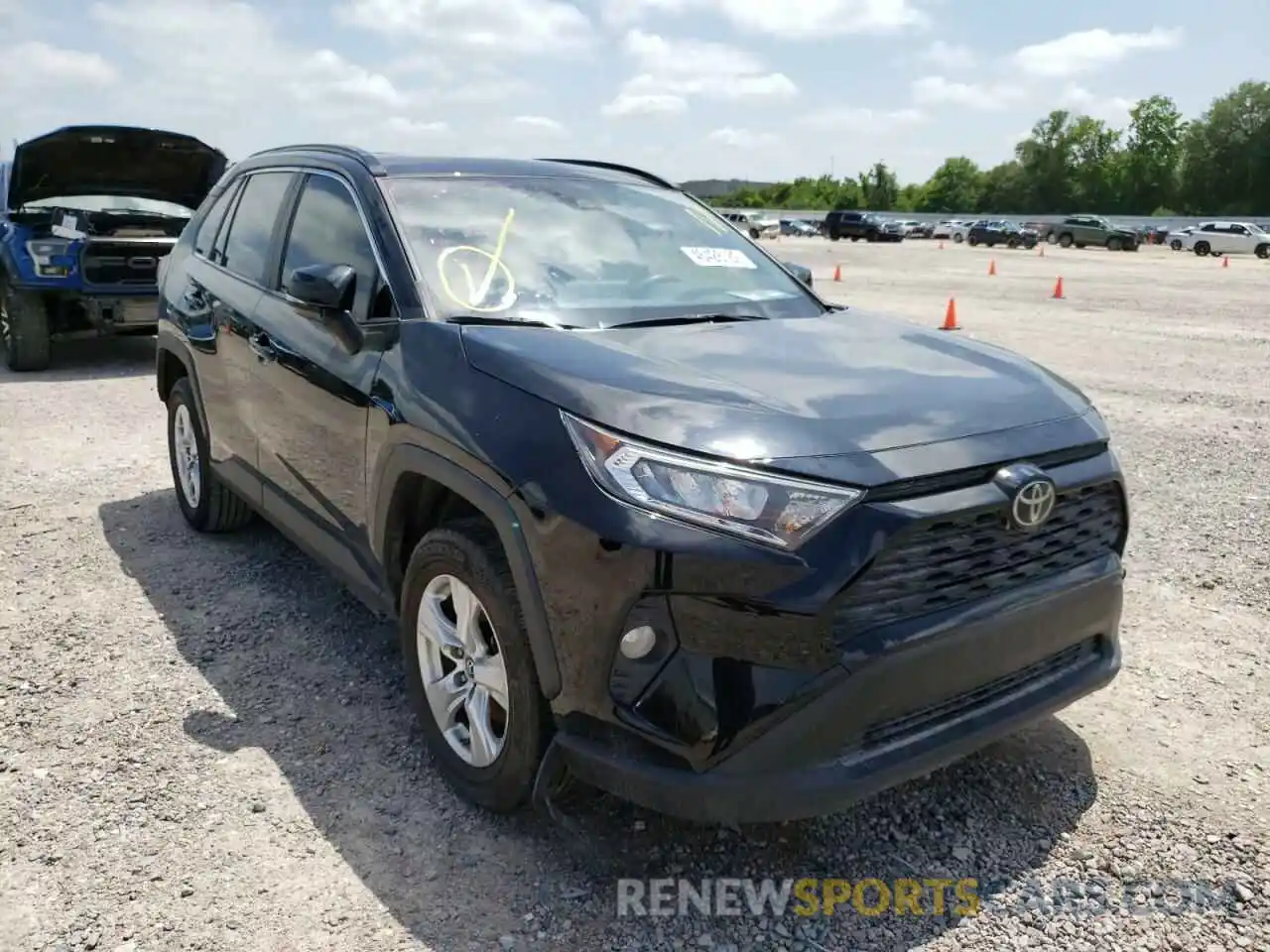 1 Photograph of a damaged car JTMW1RFVXKD012571 TOYOTA RAV4 2019