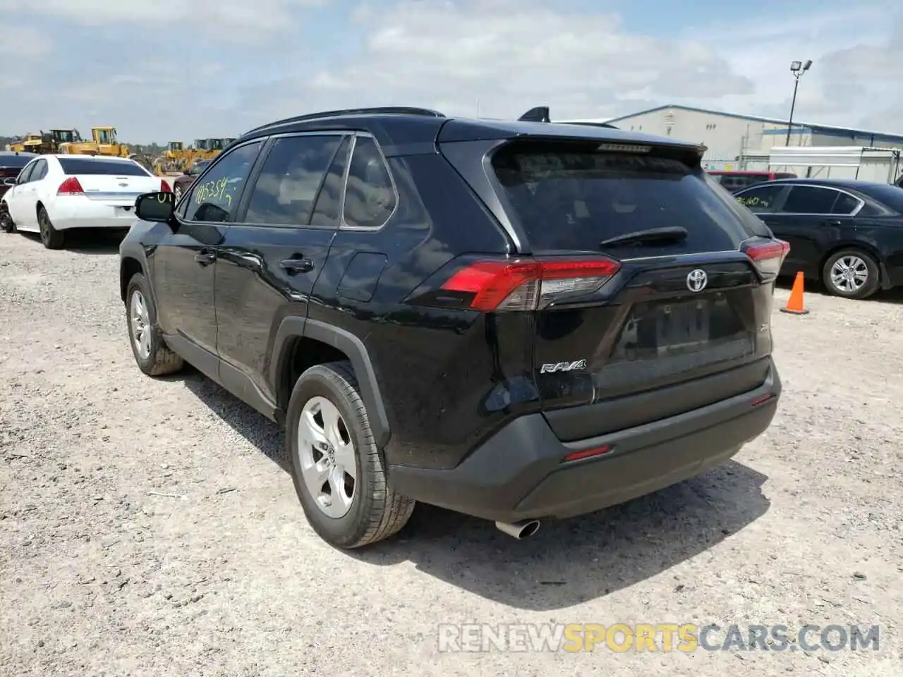 3 Фотография поврежденного автомобиля JTMW1RFVXKD012571 TOYOTA RAV4 2019