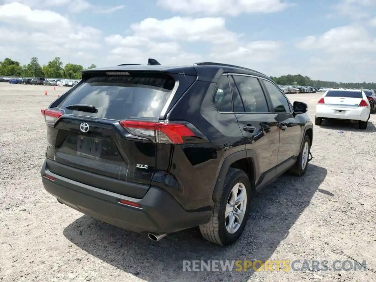 4 Photograph of a damaged car JTMW1RFVXKD012571 TOYOTA RAV4 2019