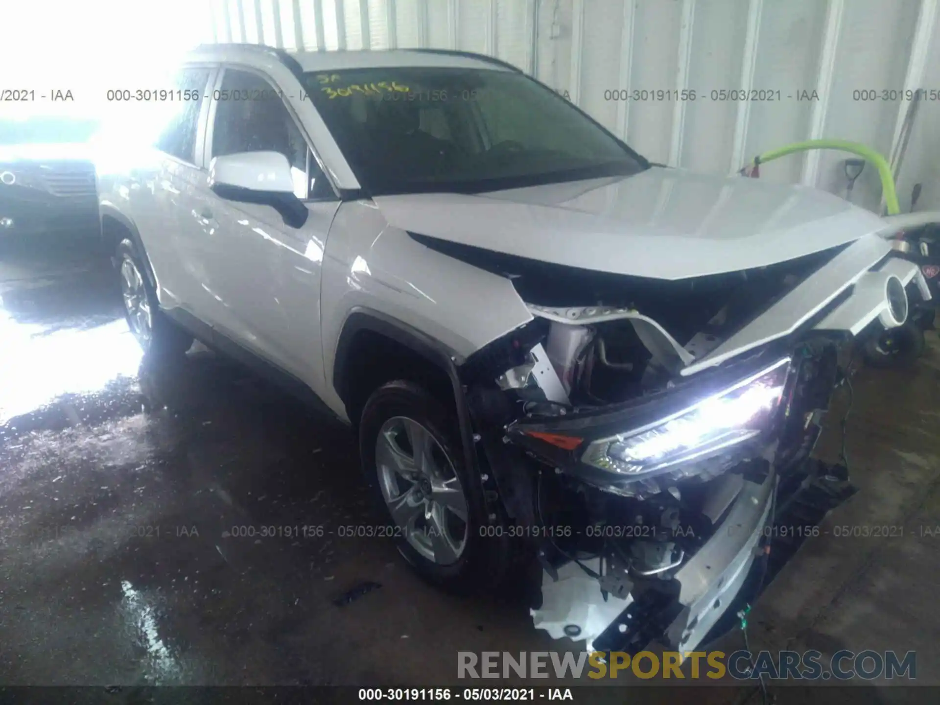 1 Photograph of a damaged car JTMW1RFVXKD016829 TOYOTA RAV4 2019