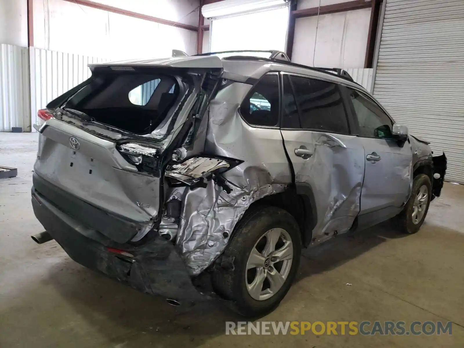 9 Photograph of a damaged car JTMW1RFVXKD018452 TOYOTA RAV4 2019