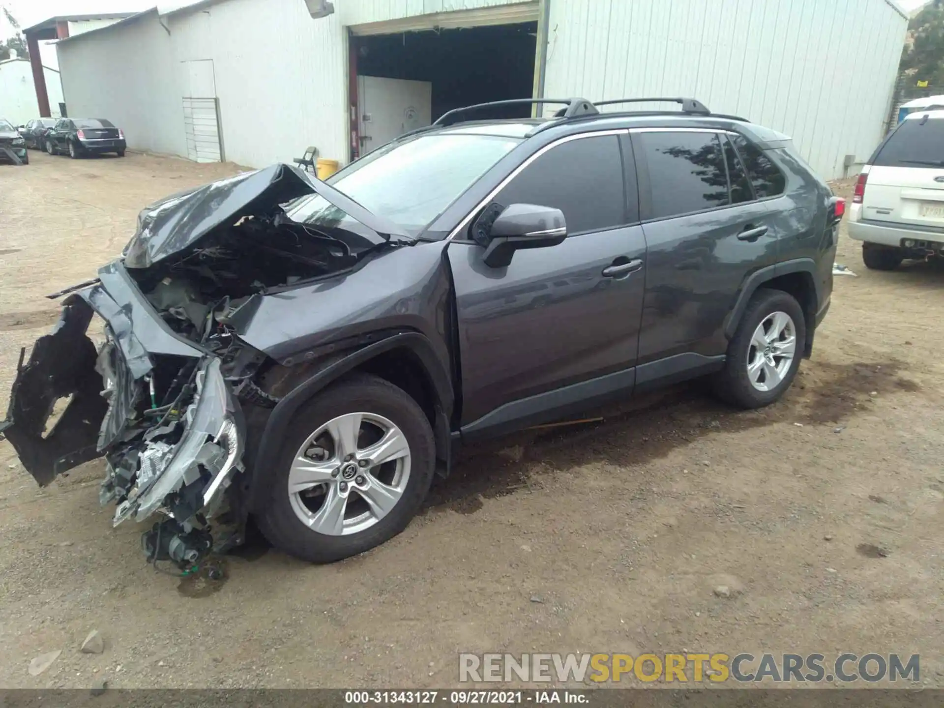 2 Фотография поврежденного автомобиля JTMW1RFVXKD022257 TOYOTA RAV4 2019