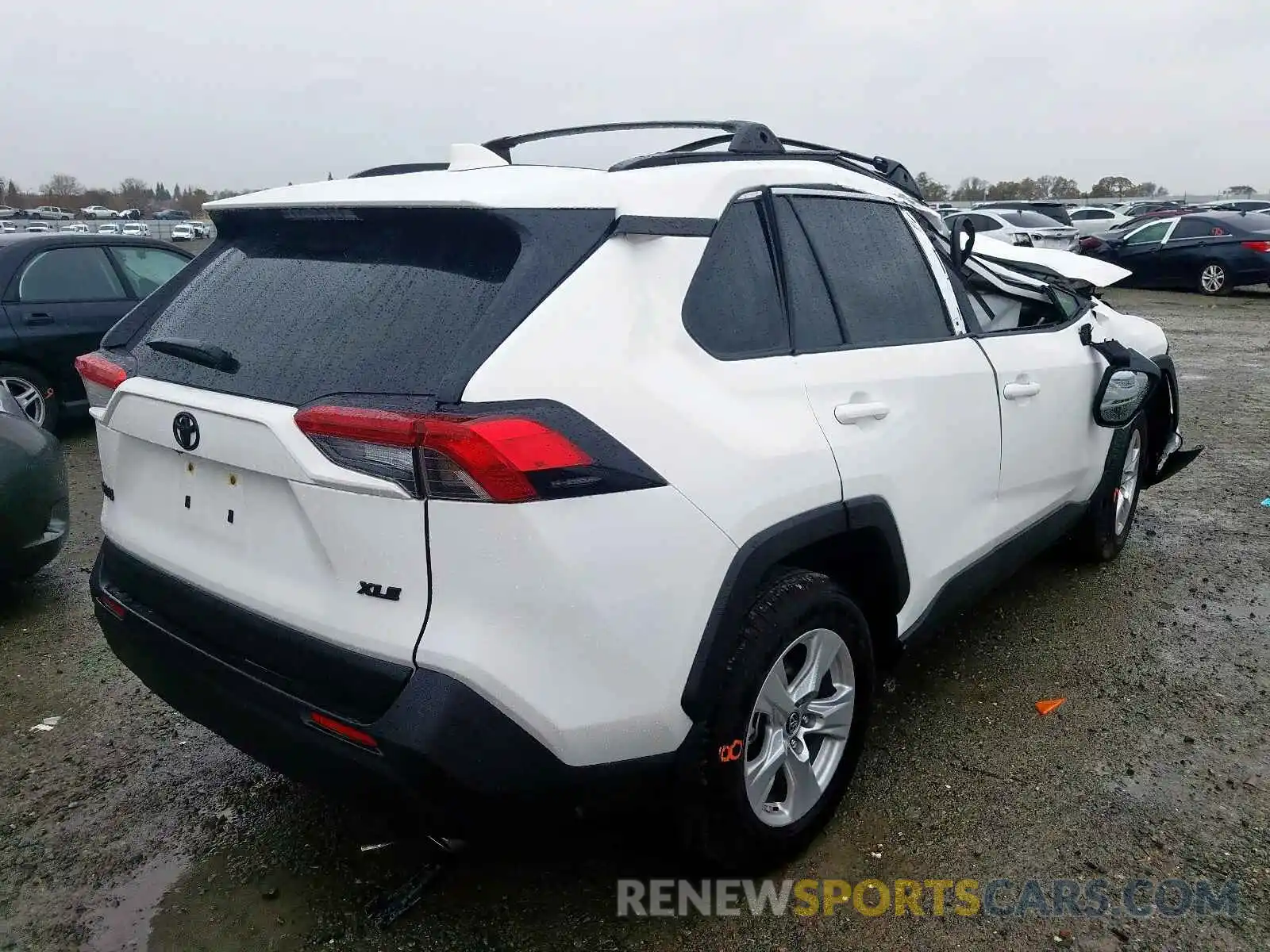 4 Фотография поврежденного автомобиля JTMW1RFVXKD030178 TOYOTA RAV4 2019