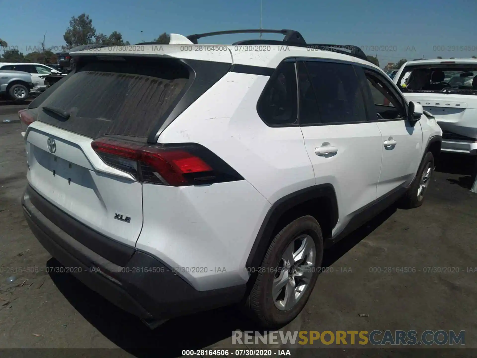 4 Photograph of a damaged car JTMW1RFVXKD031301 TOYOTA RAV4 2019