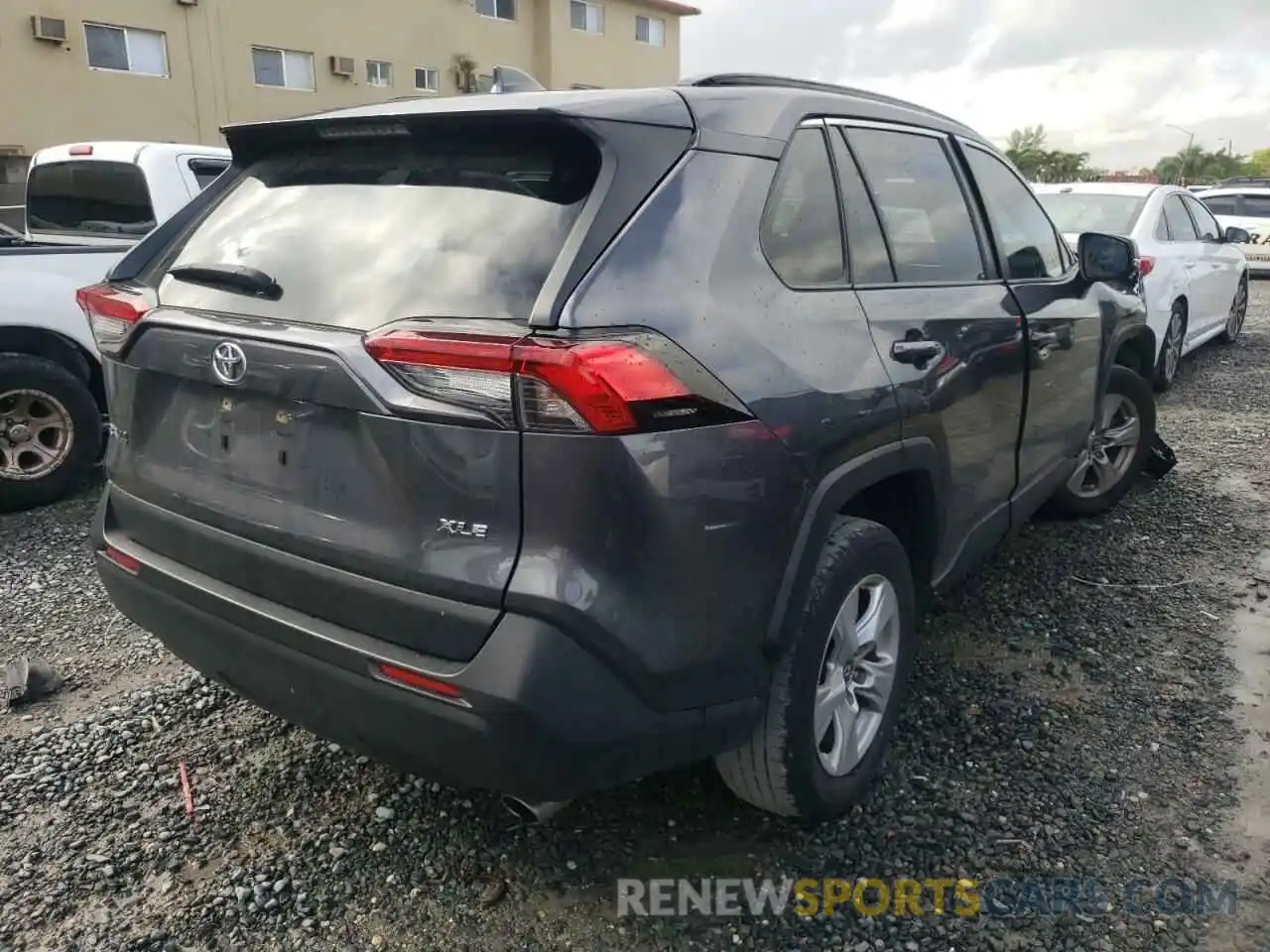 4 Photograph of a damaged car JTMW1RFVXKD034375 TOYOTA RAV4 2019