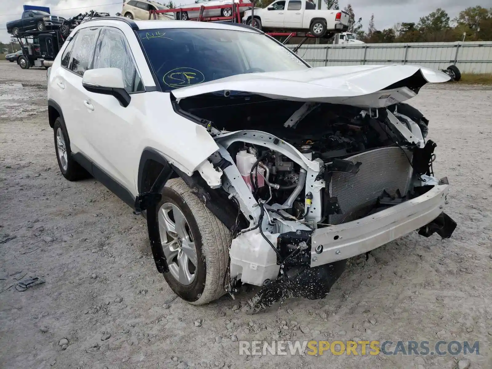 1 Photograph of a damaged car JTMW1RFVXKD038118 TOYOTA RAV4 2019