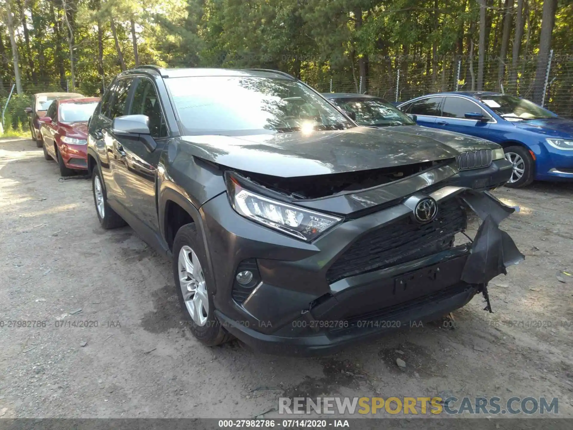 1 Photograph of a damaged car JTMW1RFVXKD500192 TOYOTA RAV4 2019