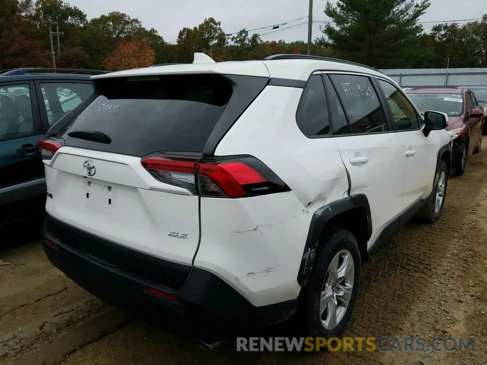 4 Photograph of a damaged car JTMW1RFVXKD502220 TOYOTA RAV4 2019