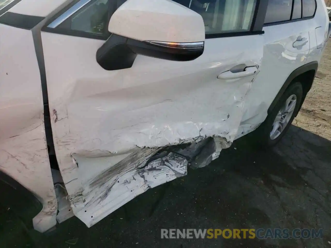 9 Photograph of a damaged car JTMW1RFVXKD502248 TOYOTA RAV4 2019