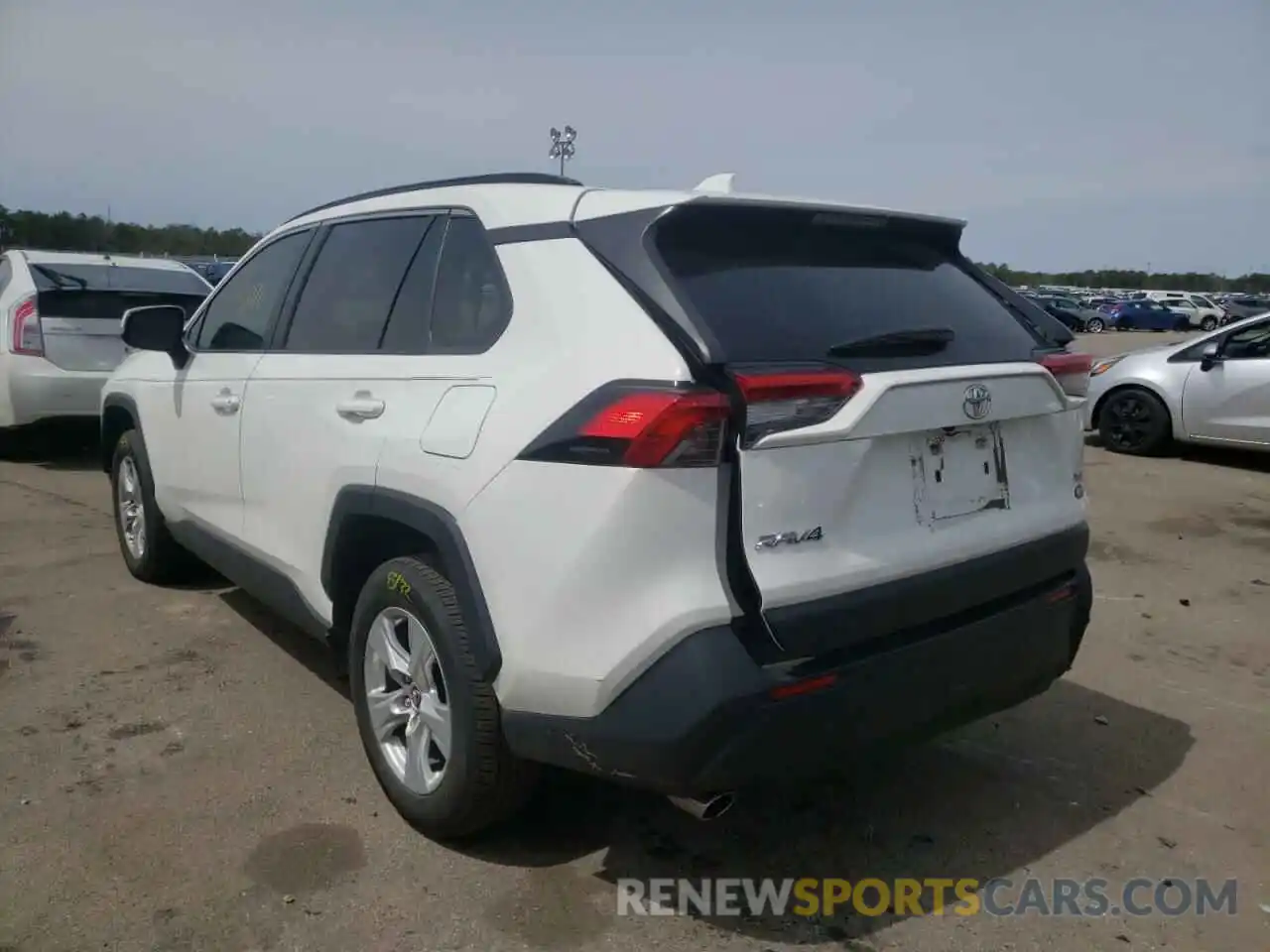 3 Фотография поврежденного автомобиля JTMW1RFVXKD503707 TOYOTA RAV4 2019