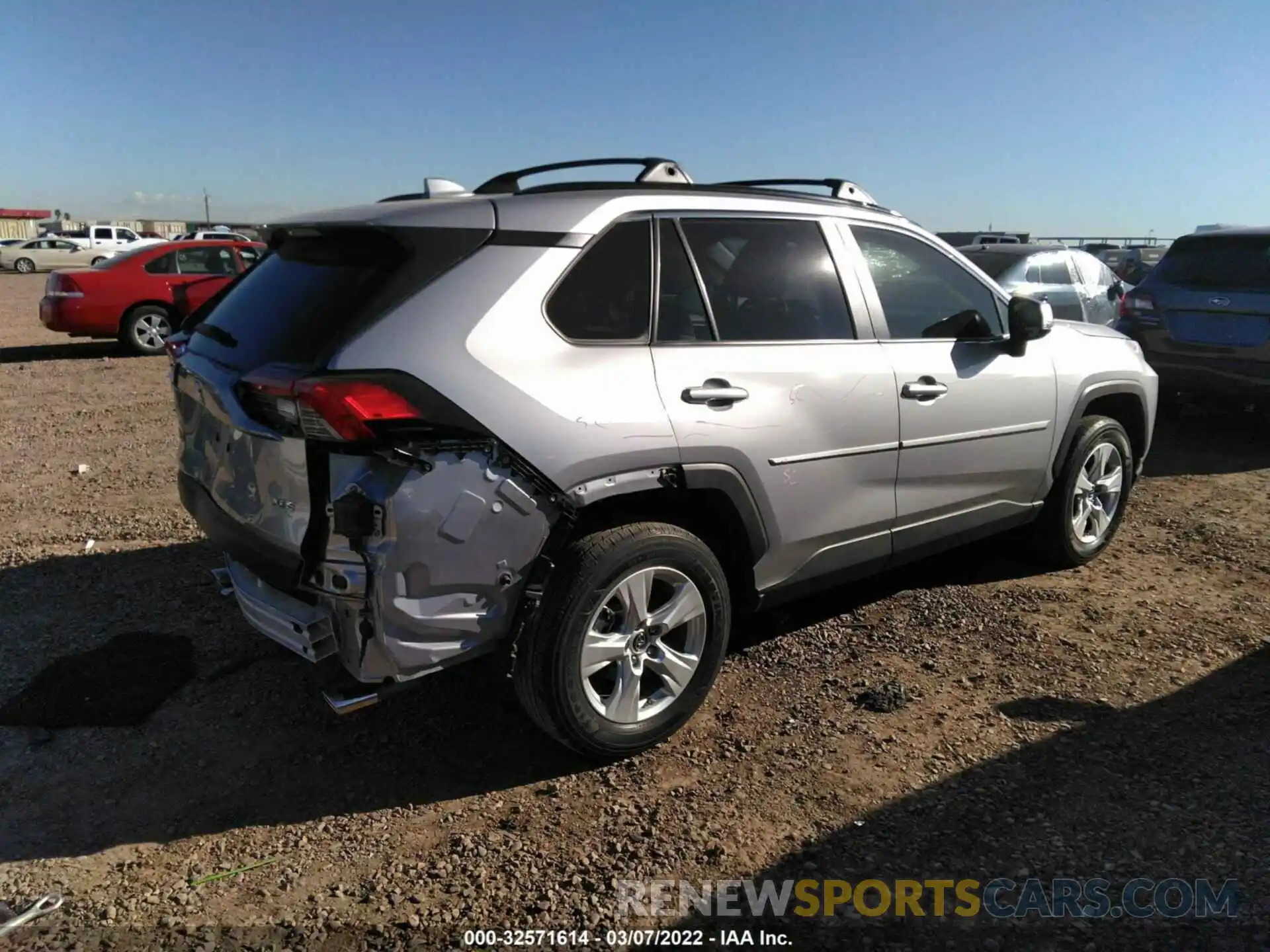 4 Фотография поврежденного автомобиля JTMW1RFVXKD504369 TOYOTA RAV4 2019