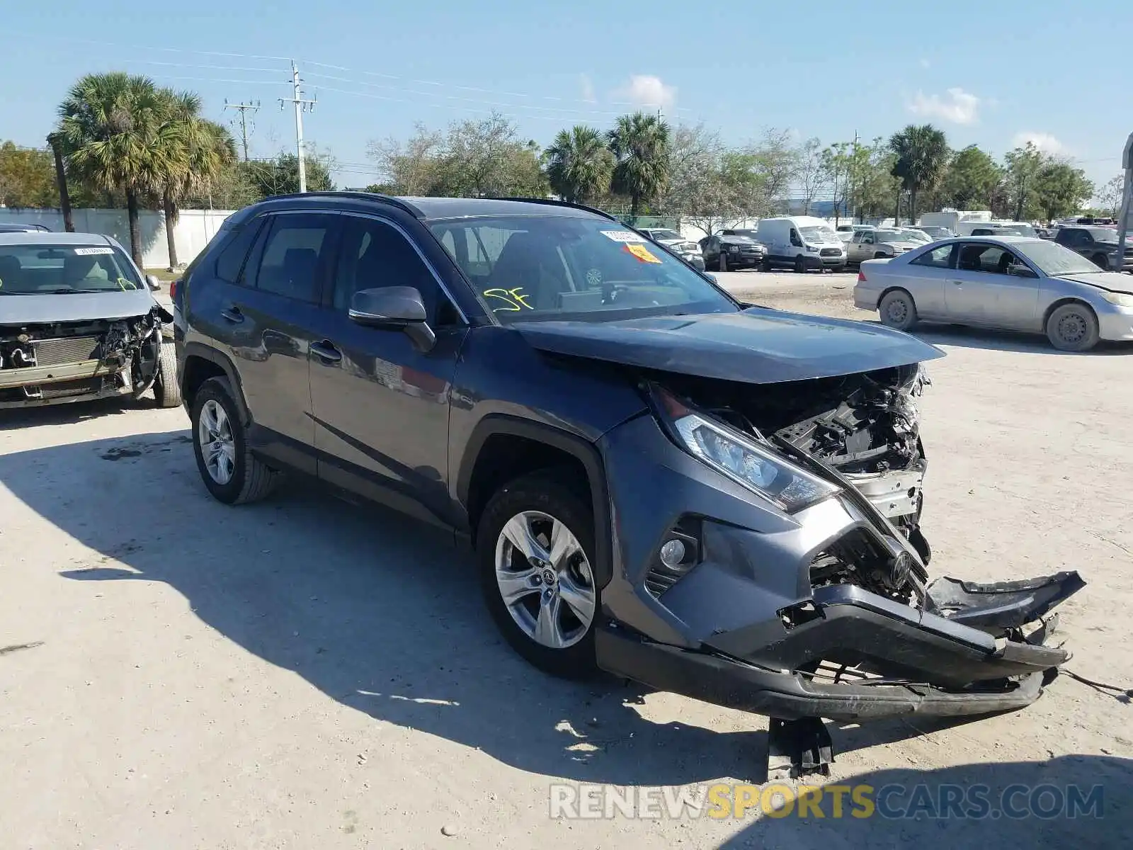 1 Photograph of a damaged car JTMW1RFVXKD505487 TOYOTA RAV4 2019