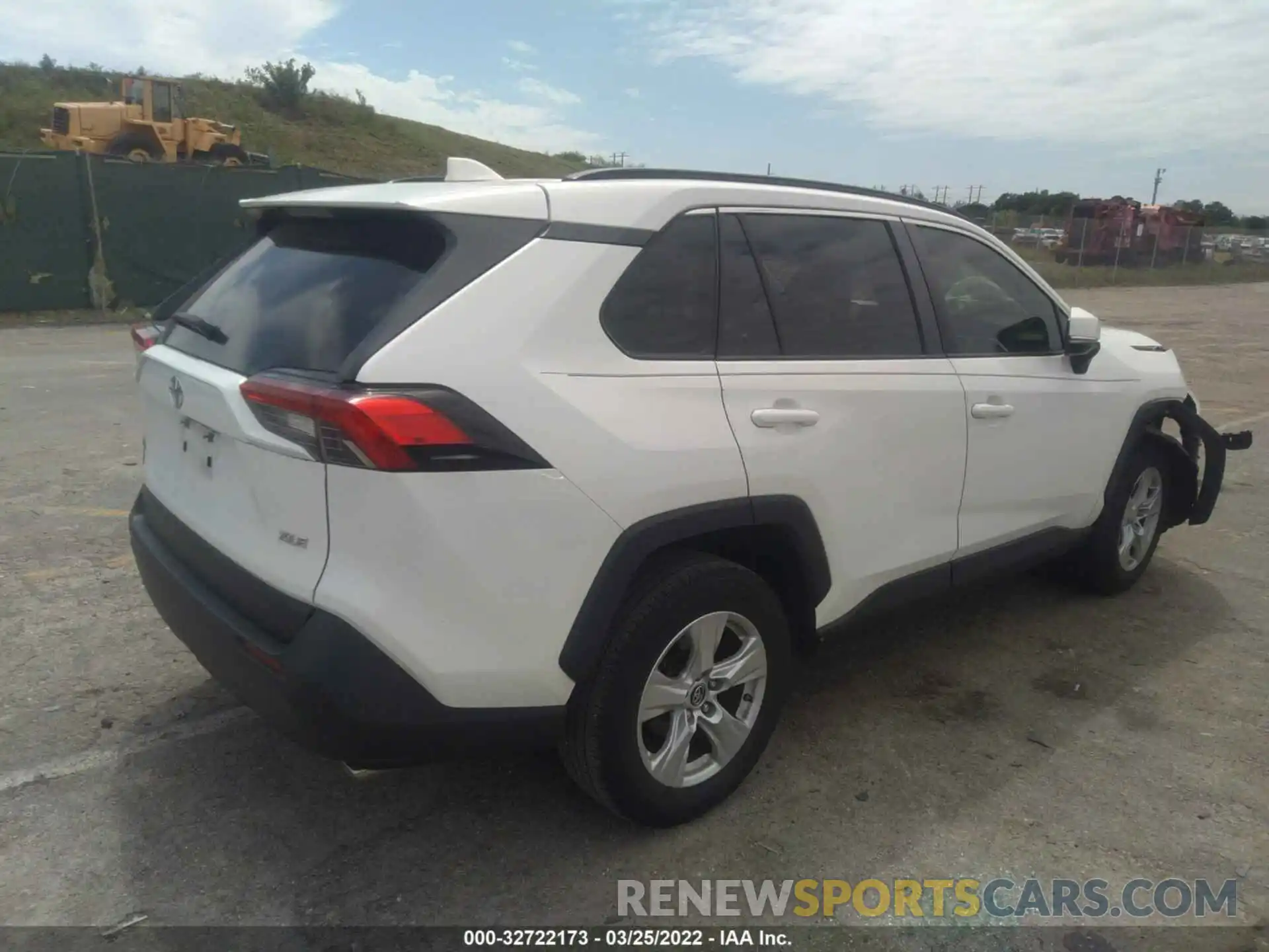 4 Photograph of a damaged car JTMW1RFVXKD507014 TOYOTA RAV4 2019