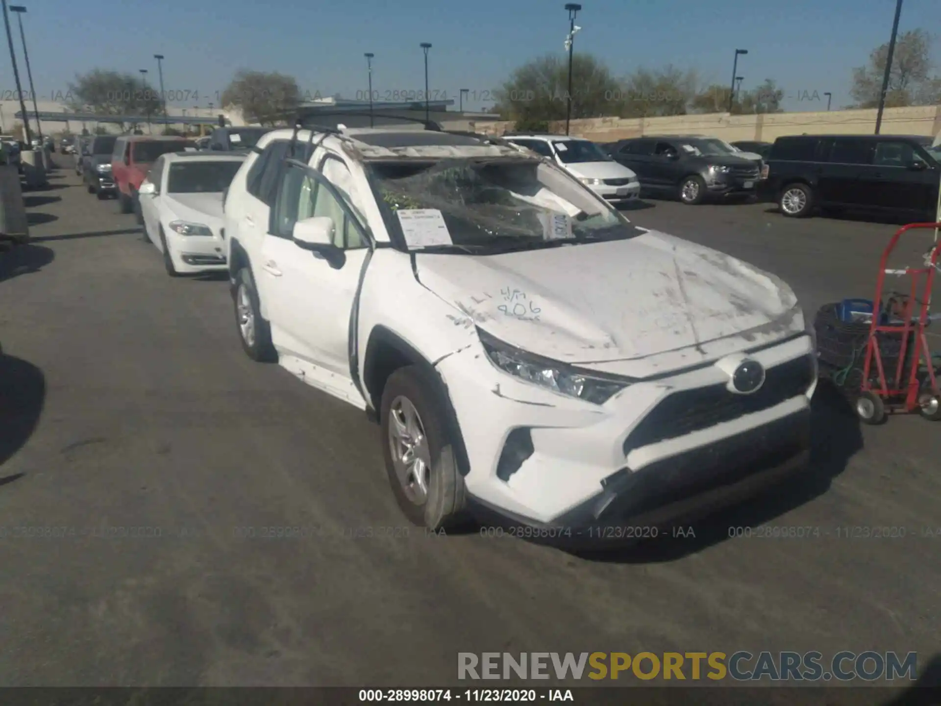 1 Photograph of a damaged car JTMW1RFVXKD508065 TOYOTA RAV4 2019