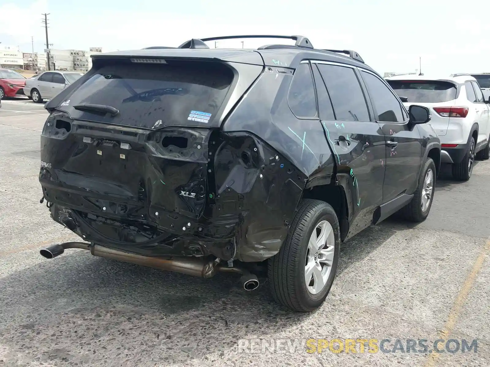 4 Photograph of a damaged car JTMW1RFVXKD508261 TOYOTA RAV4 2019