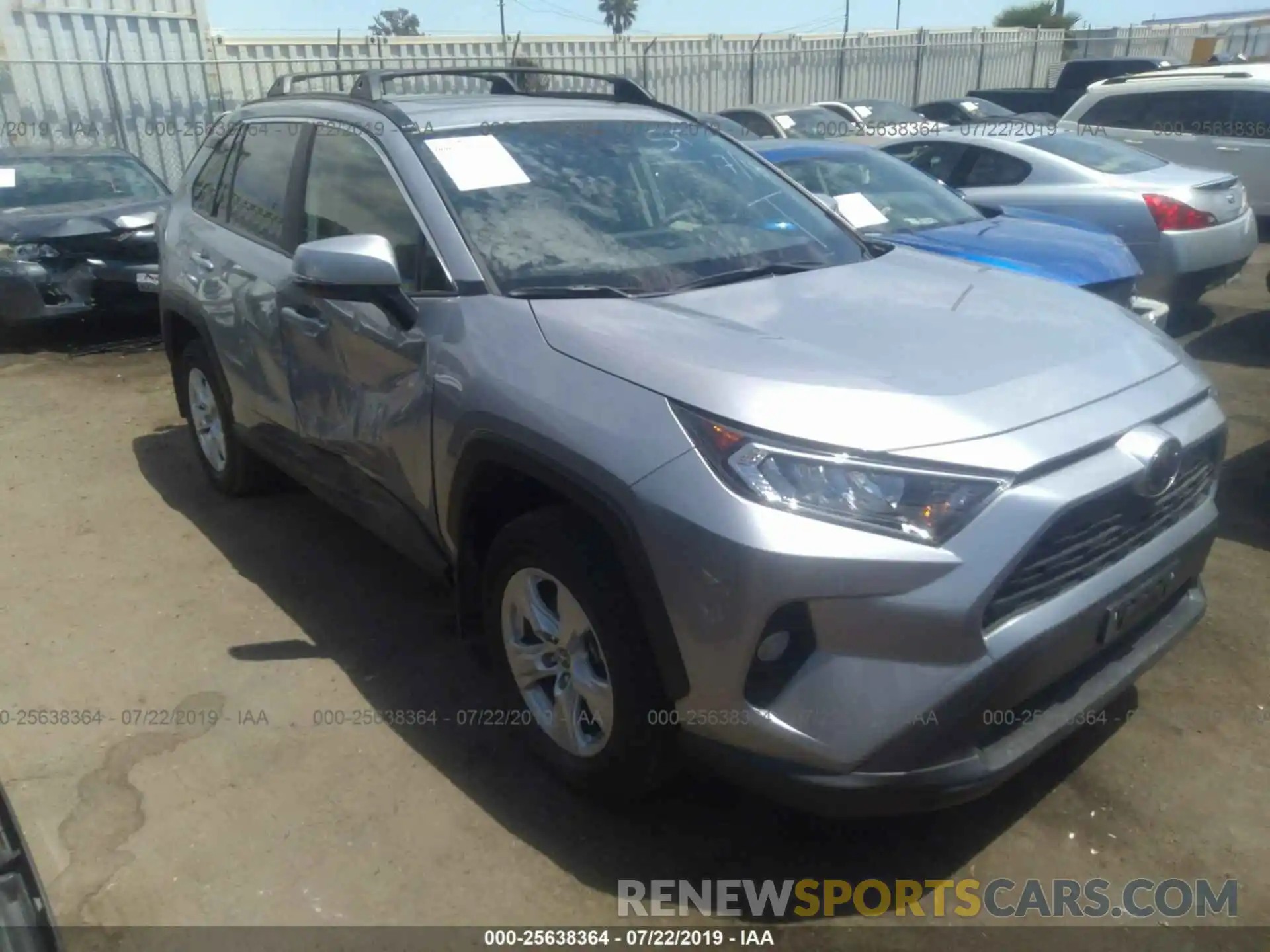 1 Photograph of a damaged car JTMW1RFVXKD508406 TOYOTA RAV4 2019