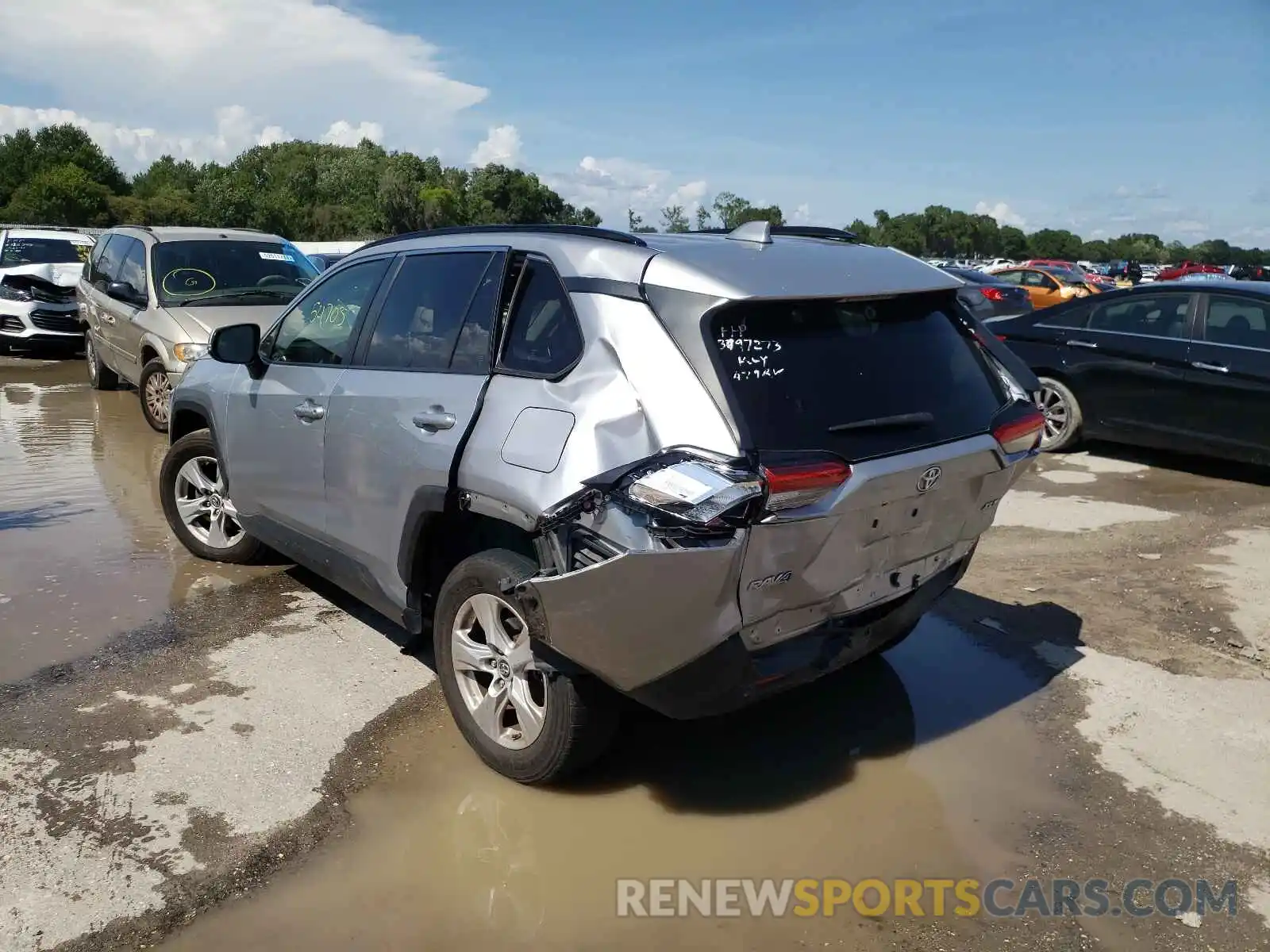 3 Photograph of a damaged car JTMW1RFVXKD511287 TOYOTA RAV4 2019