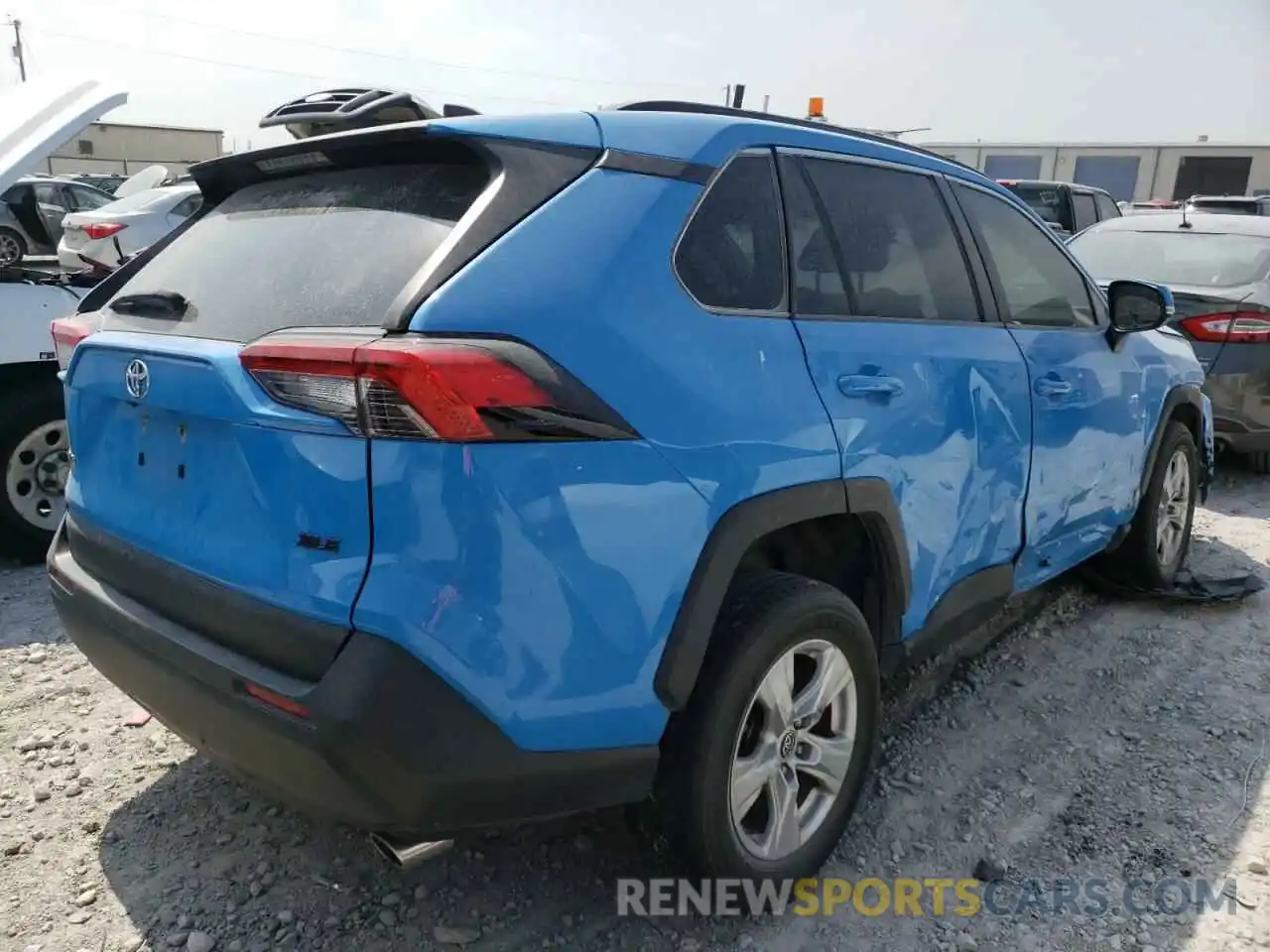 4 Photograph of a damaged car JTMW1RFVXKD511368 TOYOTA RAV4 2019