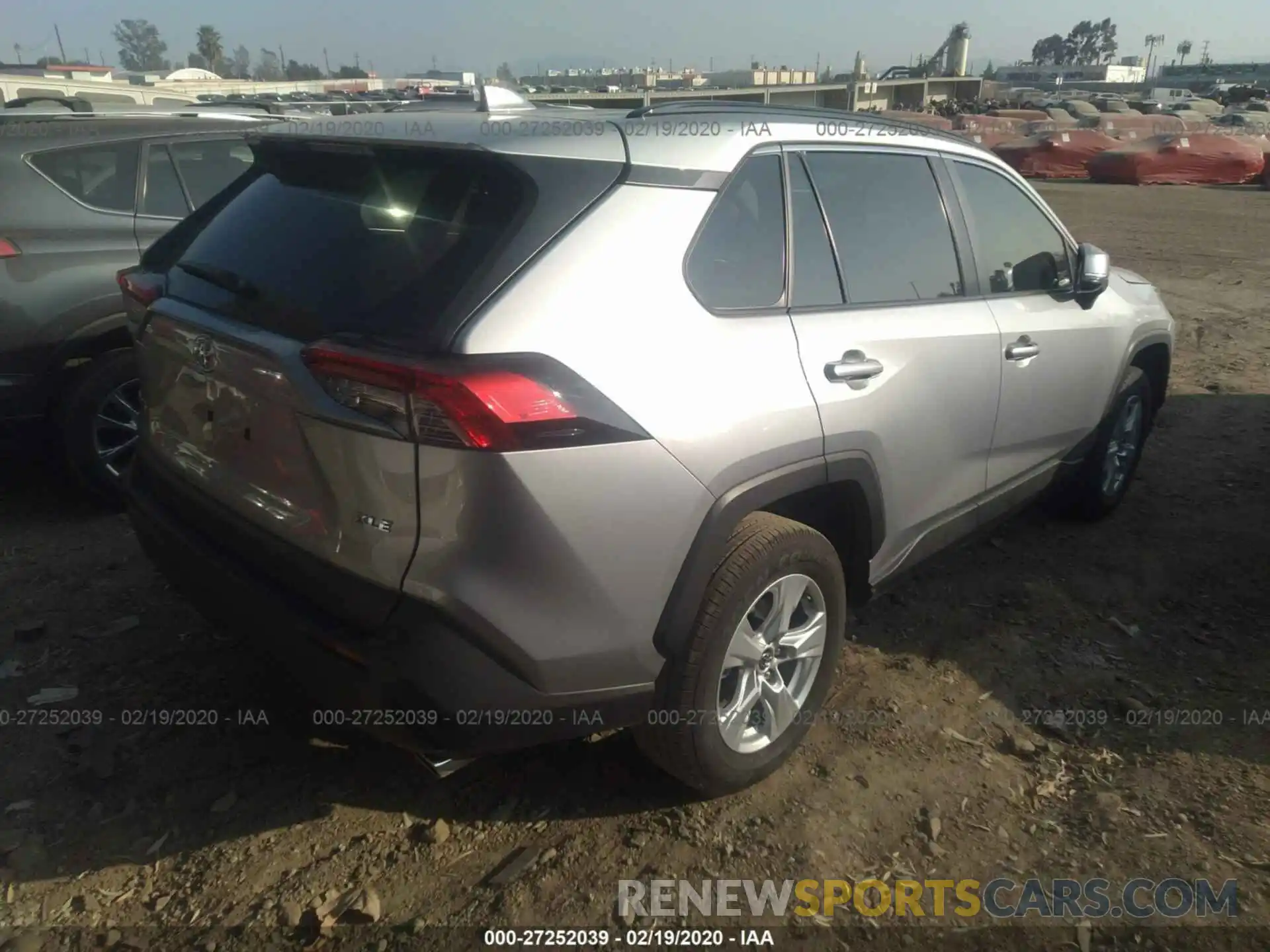 4 Фотография поврежденного автомобиля JTMW1RFVXKD511399 TOYOTA RAV4 2019