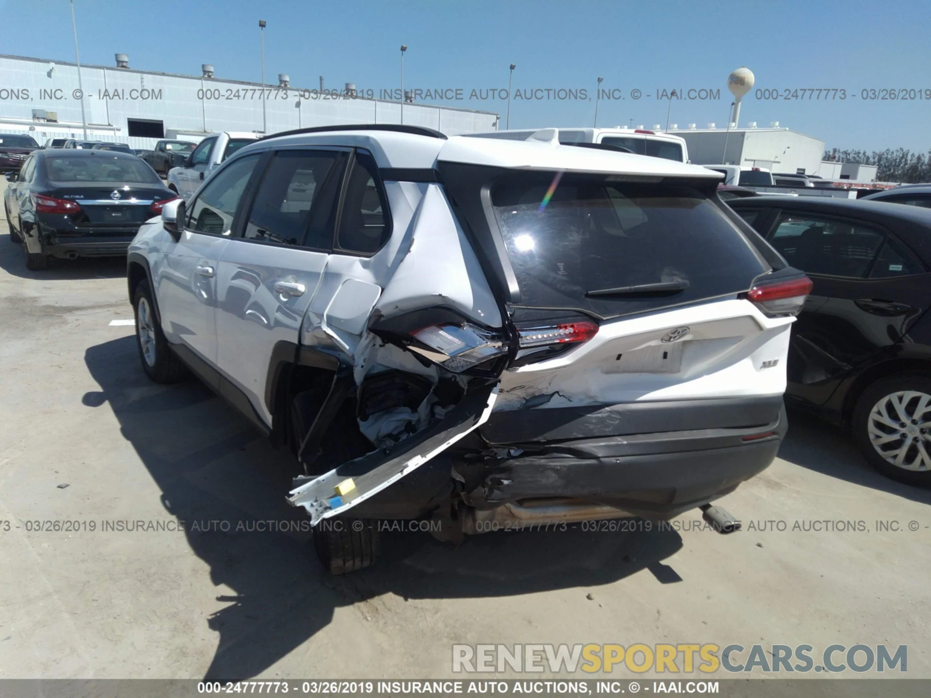 3 Photograph of a damaged car JTMW1RFVXKJ001328 TOYOTA RAV4 2019