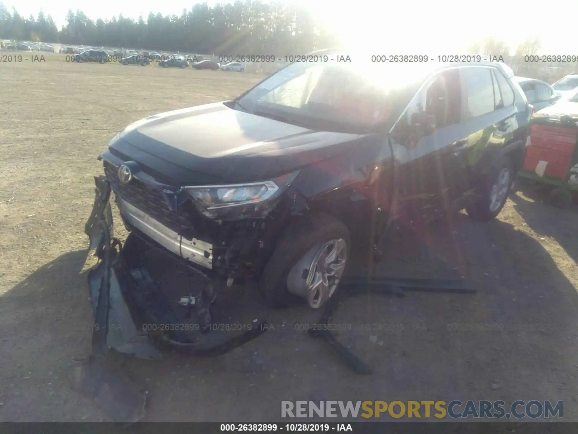 2 Фотография поврежденного автомобиля JTMW1RFVXKJ001765 TOYOTA RAV4 2019