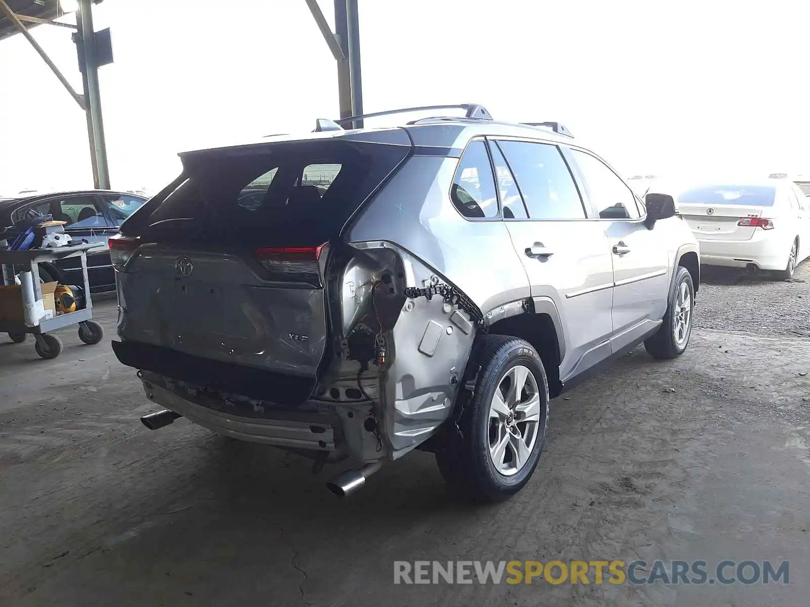 4 Photograph of a damaged car JTMW1RFVXKJ002611 TOYOTA RAV4 2019