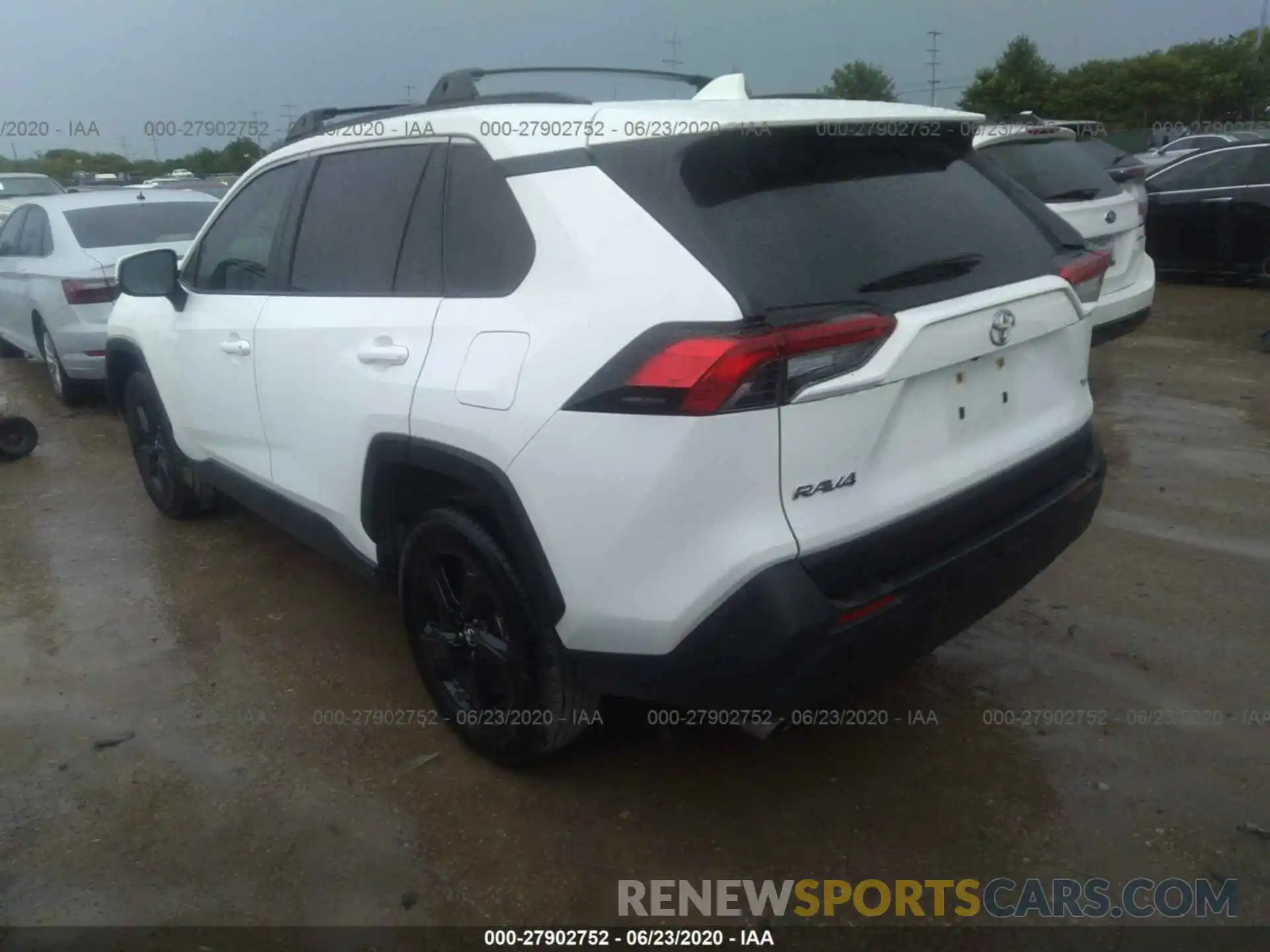 3 Фотография поврежденного автомобиля JTMW1RFVXKJ008232 TOYOTA RAV4 2019