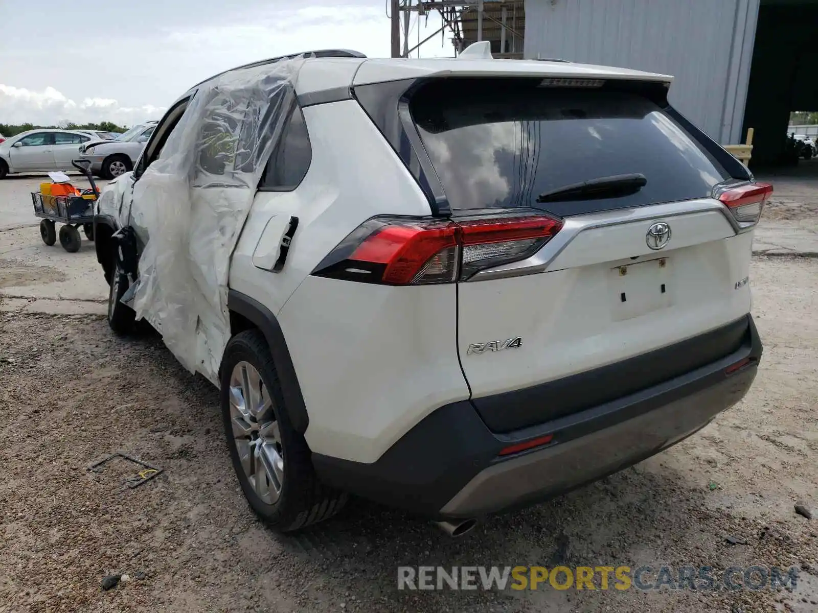 3 Photograph of a damaged car JTMY1RFV0KD011132 TOYOTA RAV4 2019