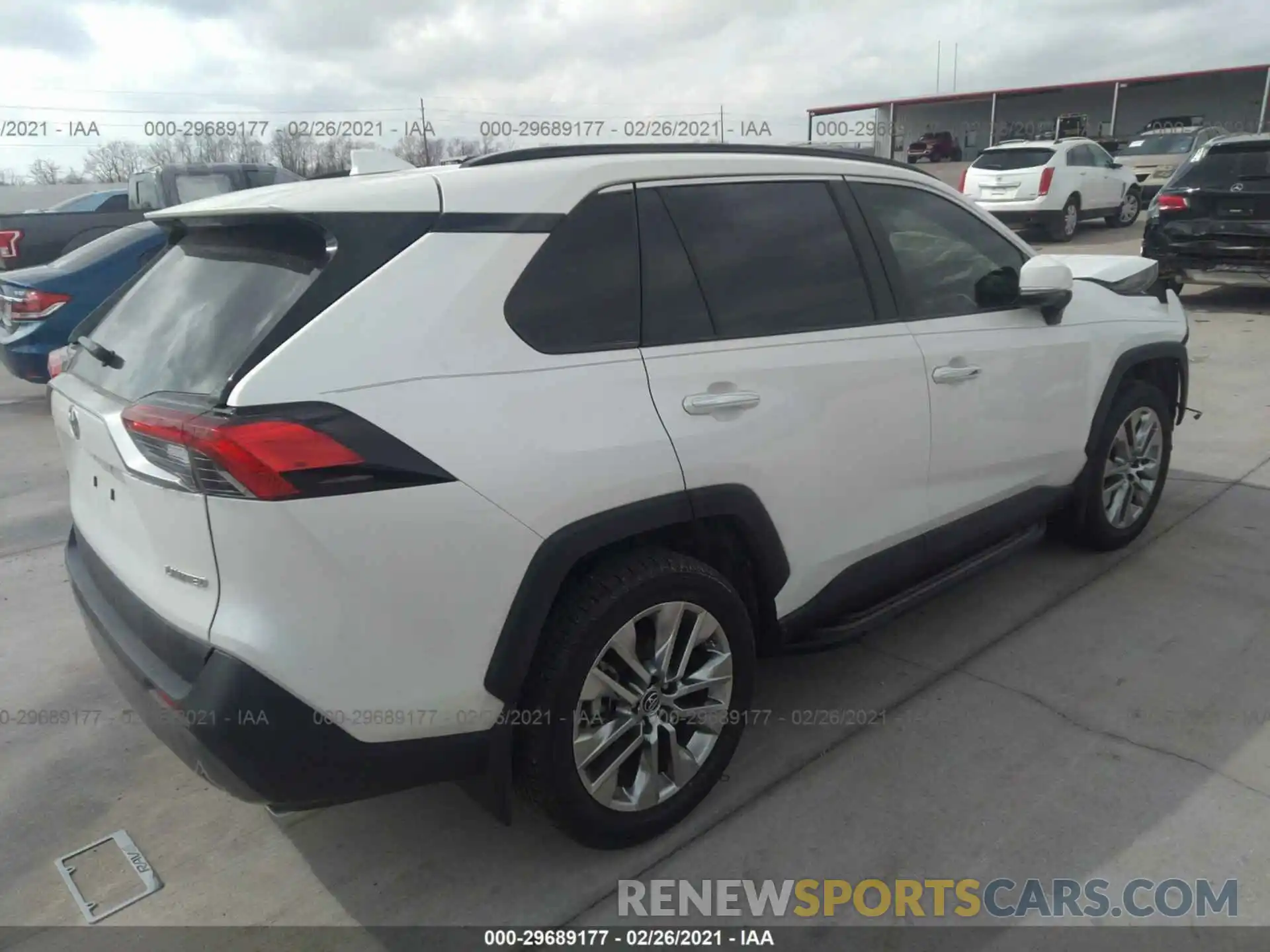 4 Photograph of a damaged car JTMY1RFV0KD502008 TOYOTA RAV4 2019