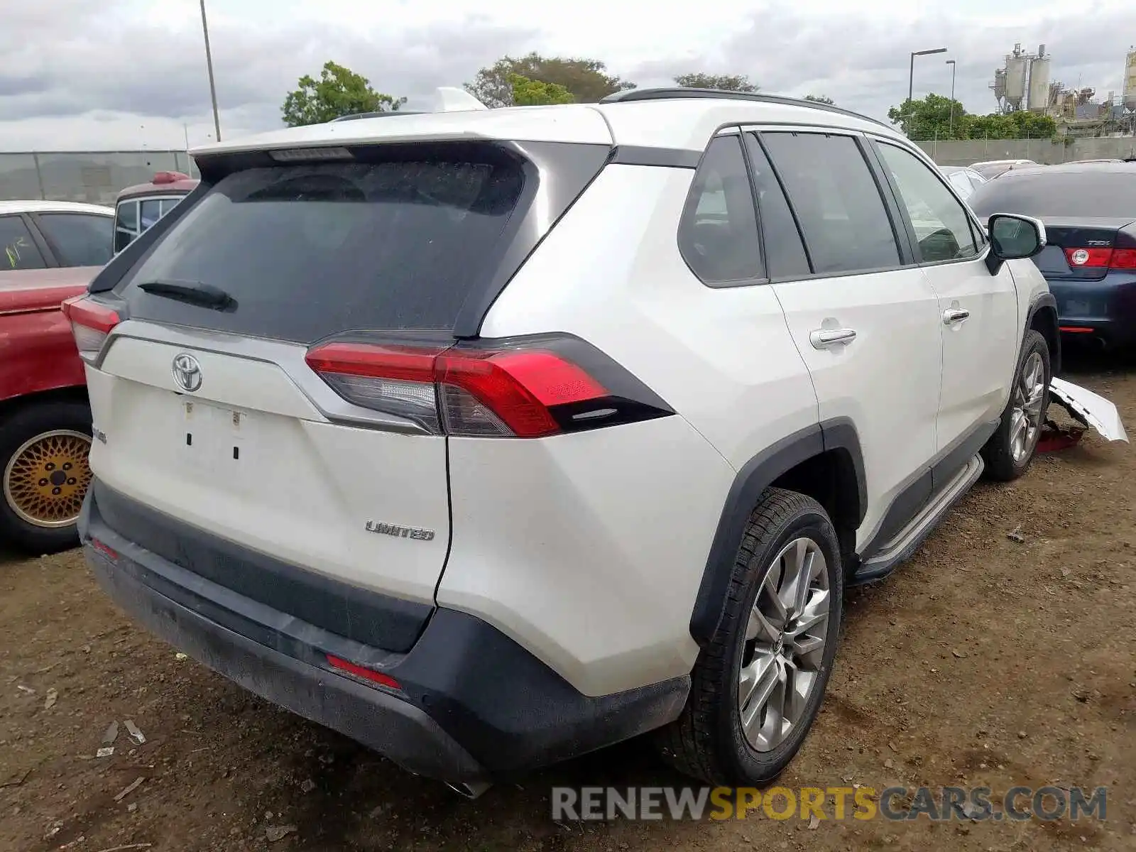 4 Photograph of a damaged car JTMY1RFV0KD506298 TOYOTA RAV4 2019