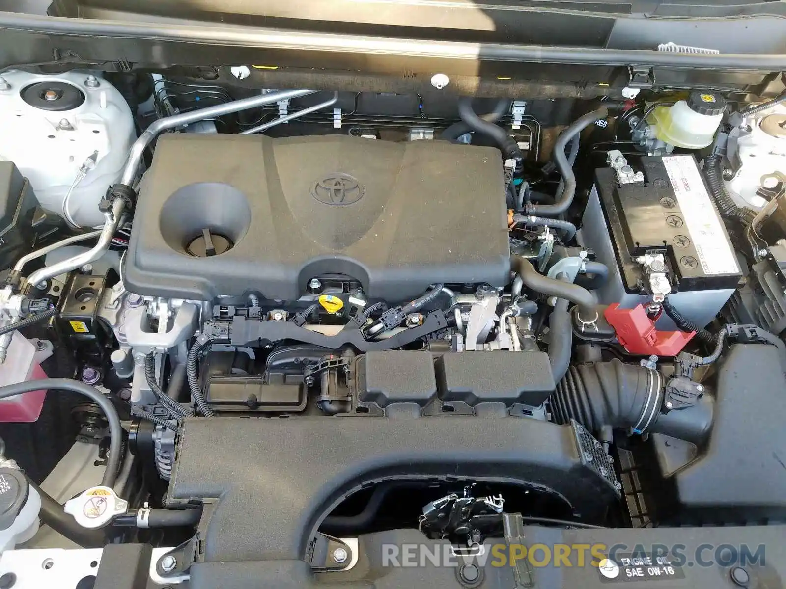 7 Фотография поврежденного автомобиля JTMY1RFV0KD517172 TOYOTA RAV4 2019