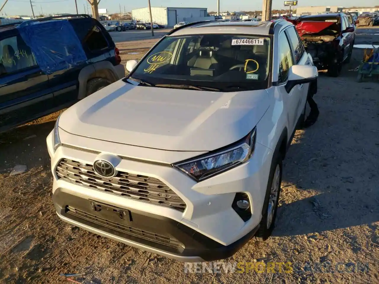 2 Photograph of a damaged car JTMY1RFV0KJ004487 TOYOTA RAV4 2019