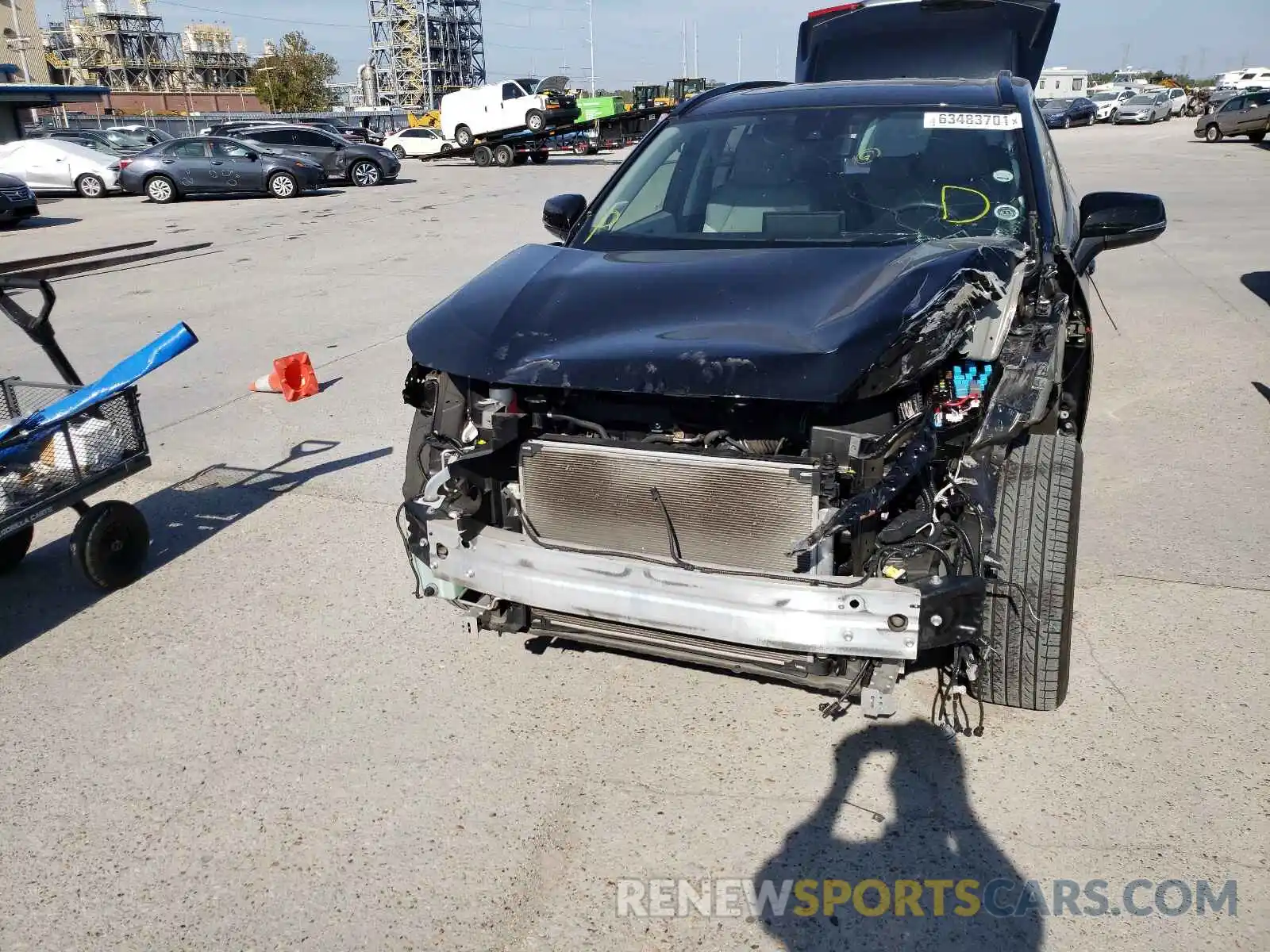 9 Photograph of a damaged car JTMY1RFV1KJ004868 TOYOTA RAV4 2019