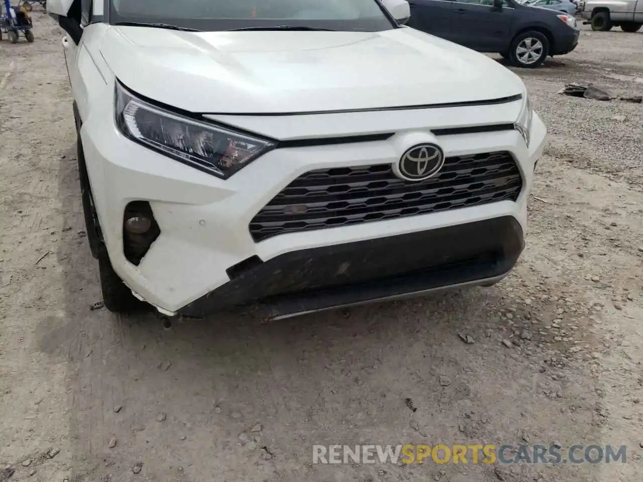 9 Photograph of a damaged car JTMY1RFV2KD512572 TOYOTA RAV4 2019