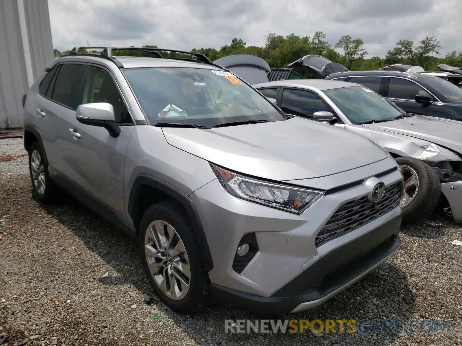 1 Photograph of a damaged car JTMY1RFV3KD006281 TOYOTA RAV4 2019