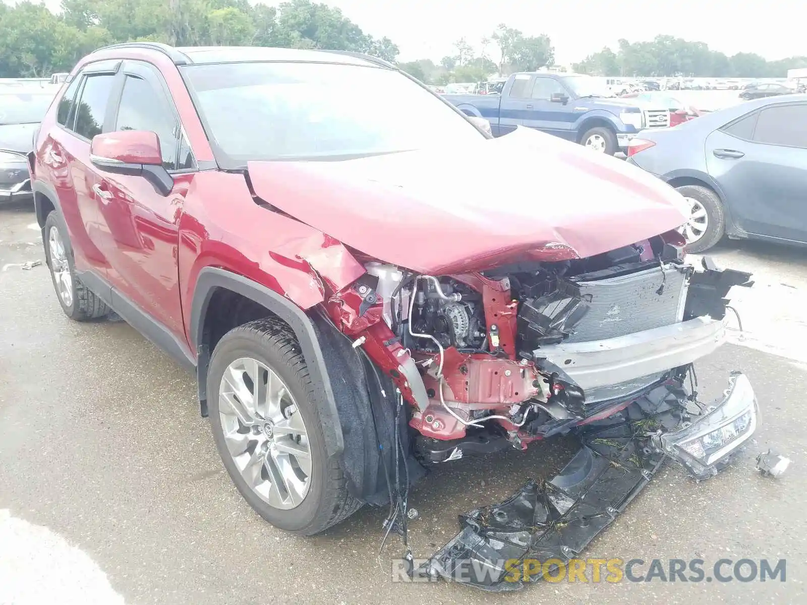 1 Photograph of a damaged car JTMY1RFV3KD503301 TOYOTA RAV4 2019