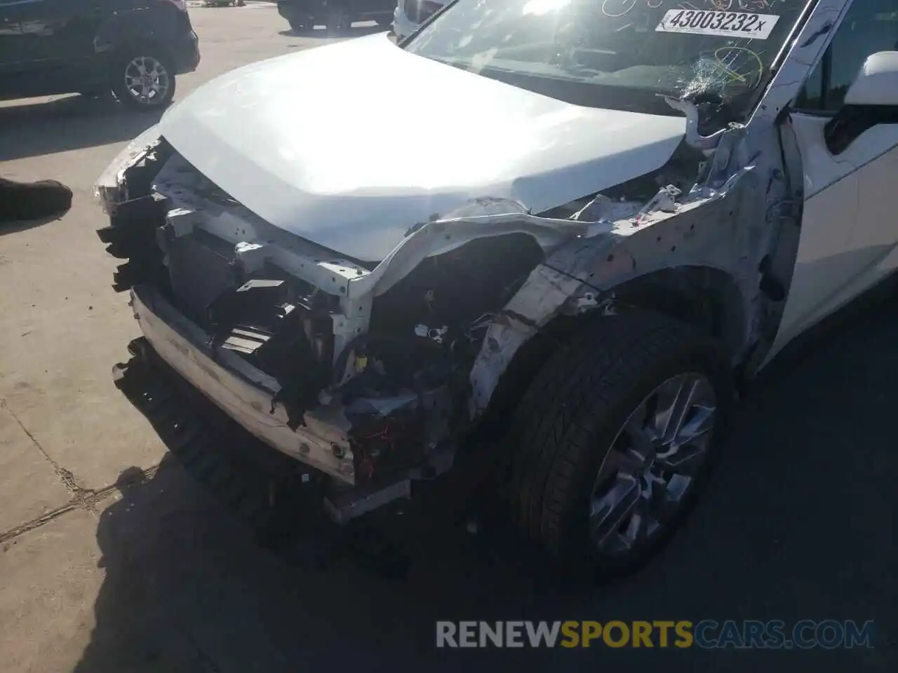 9 Photograph of a damaged car JTMY1RFV5KD019792 TOYOTA RAV4 2019