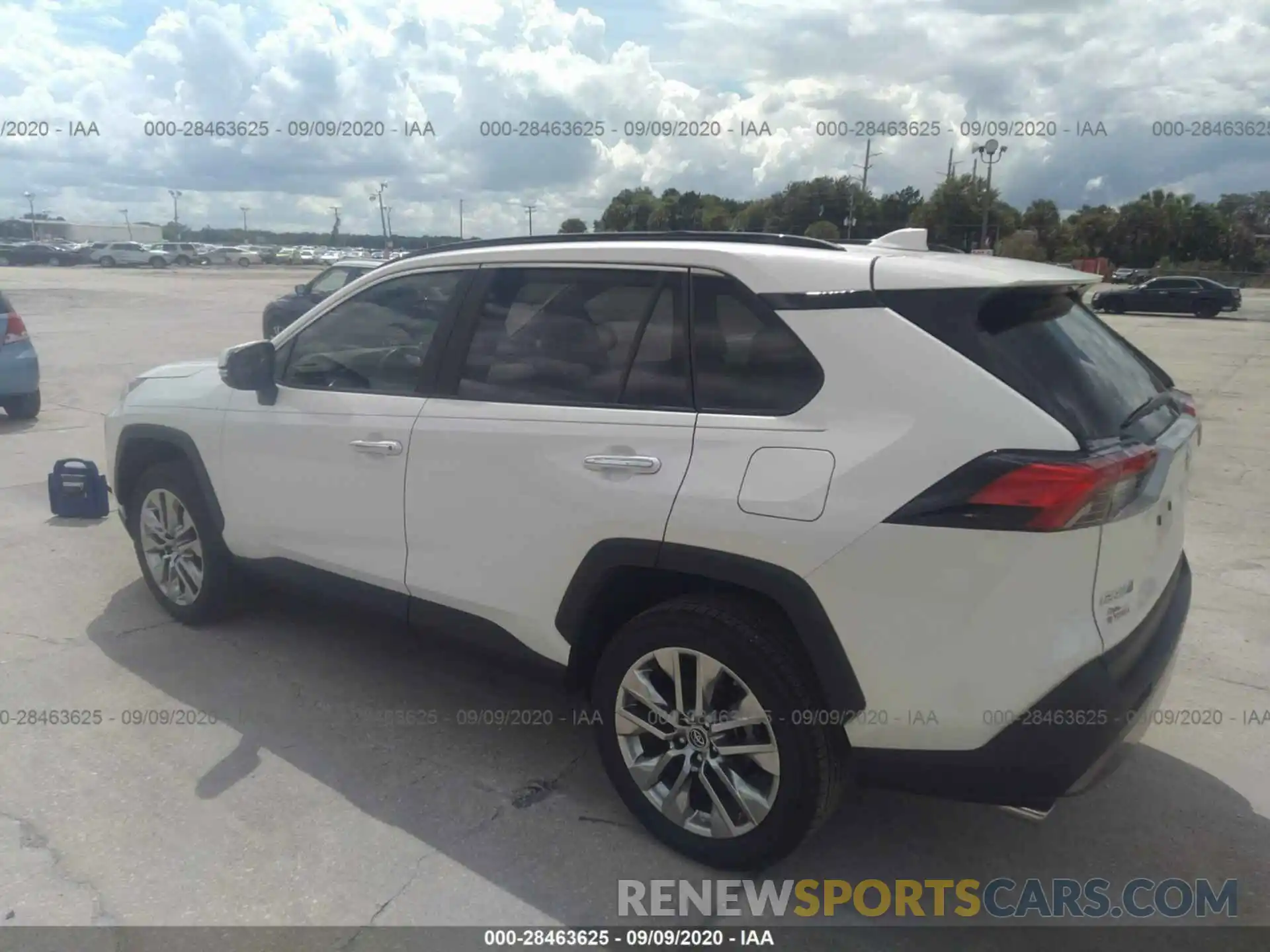 3 Photograph of a damaged car JTMY1RFV5KD501887 TOYOTA RAV4 2019