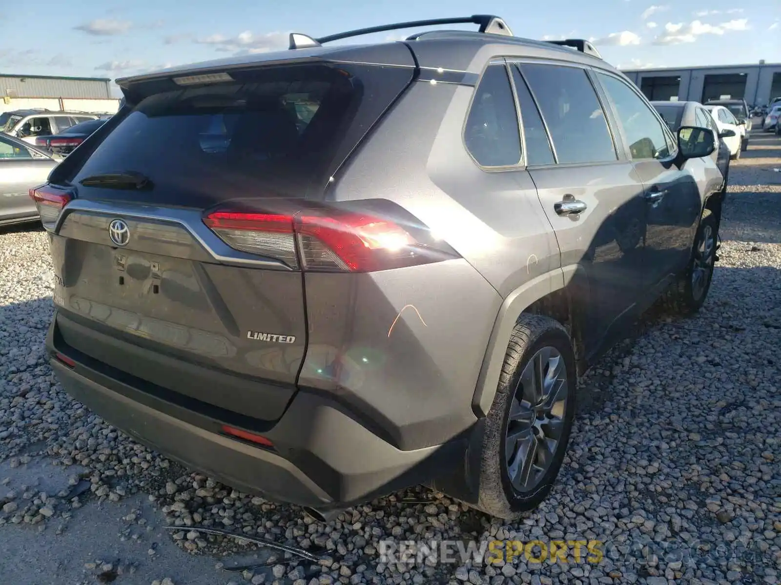 4 Photograph of a damaged car JTMY1RFV5KD510430 TOYOTA RAV4 2019