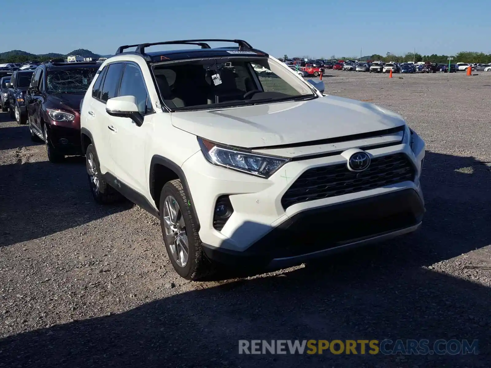 1 Photograph of a damaged car JTMY1RFV5KD510735 TOYOTA RAV4 2019