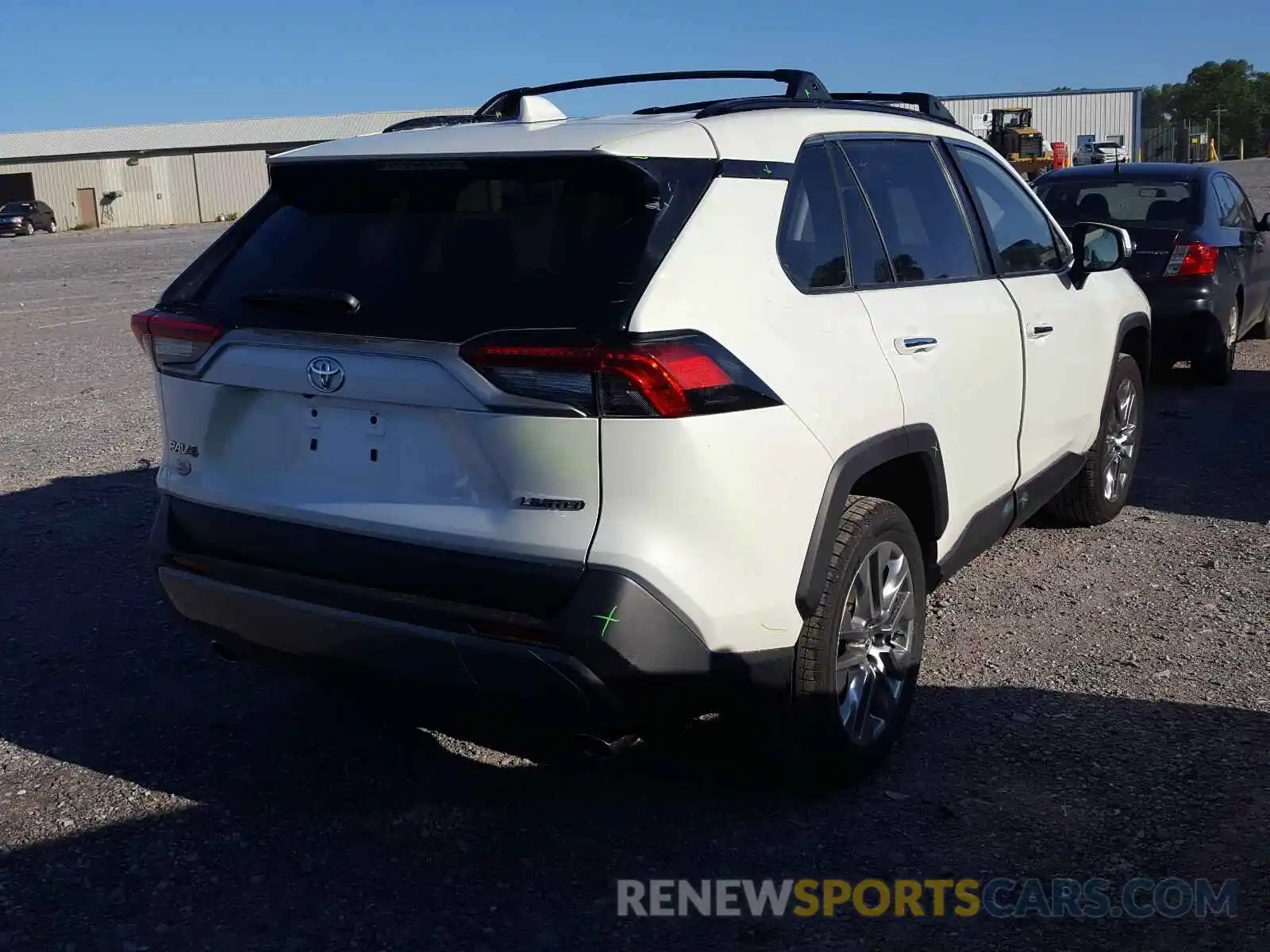 4 Photograph of a damaged car JTMY1RFV5KD510735 TOYOTA RAV4 2019