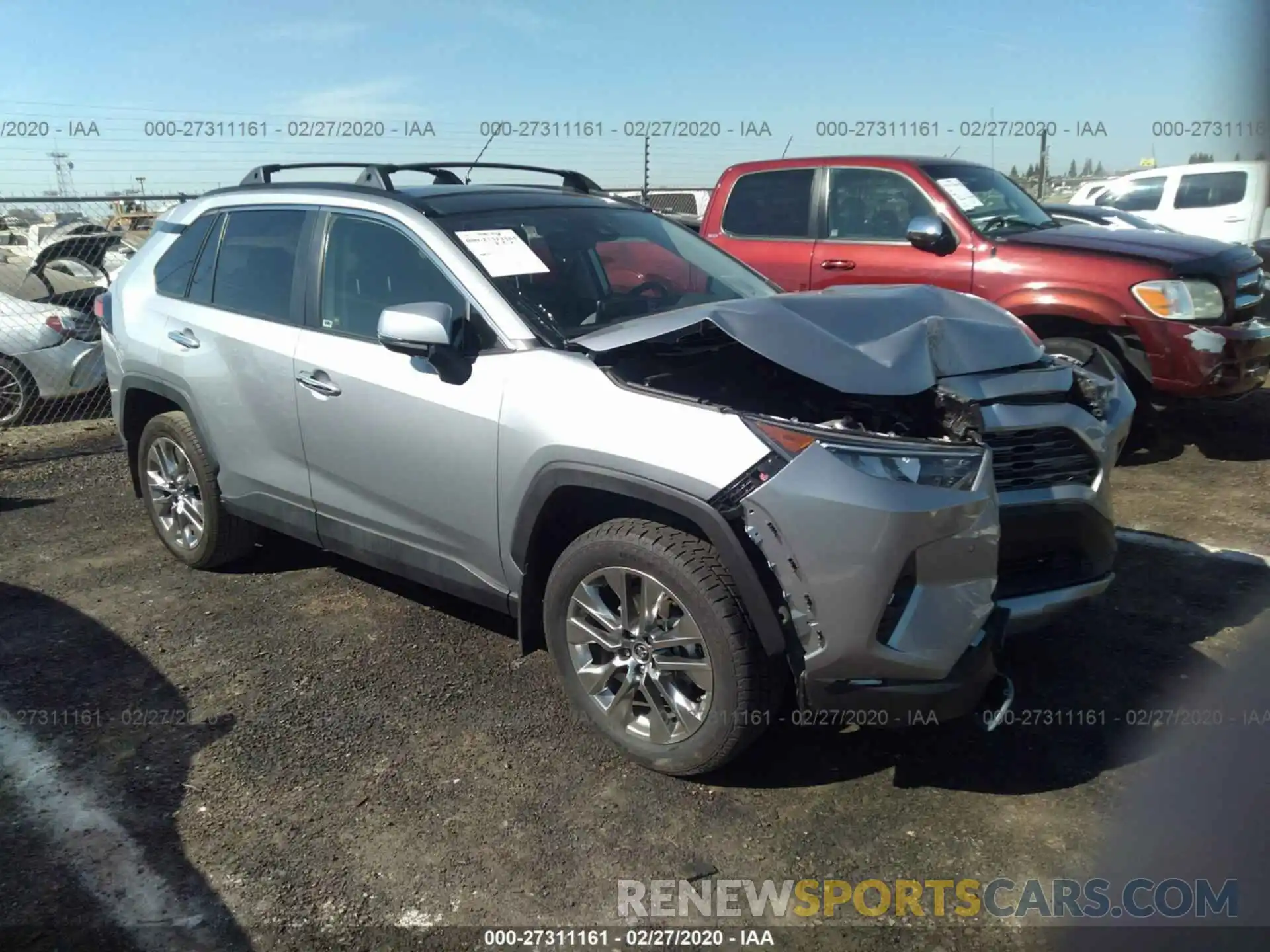 1 Photograph of a damaged car JTMY1RFV5KD511352 TOYOTA RAV4 2019