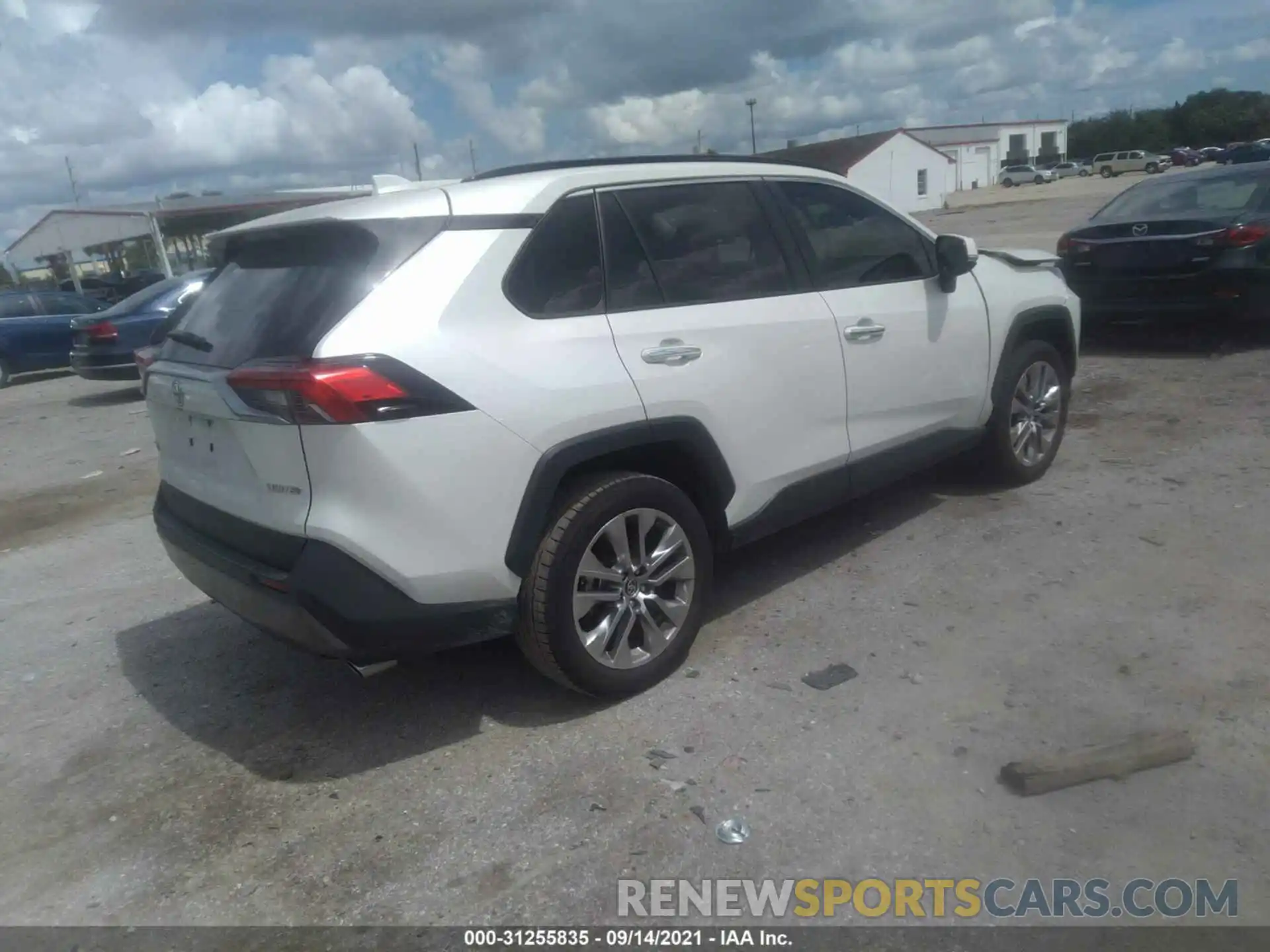 4 Photograph of a damaged car JTMY1RFV5KD511576 TOYOTA RAV4 2019